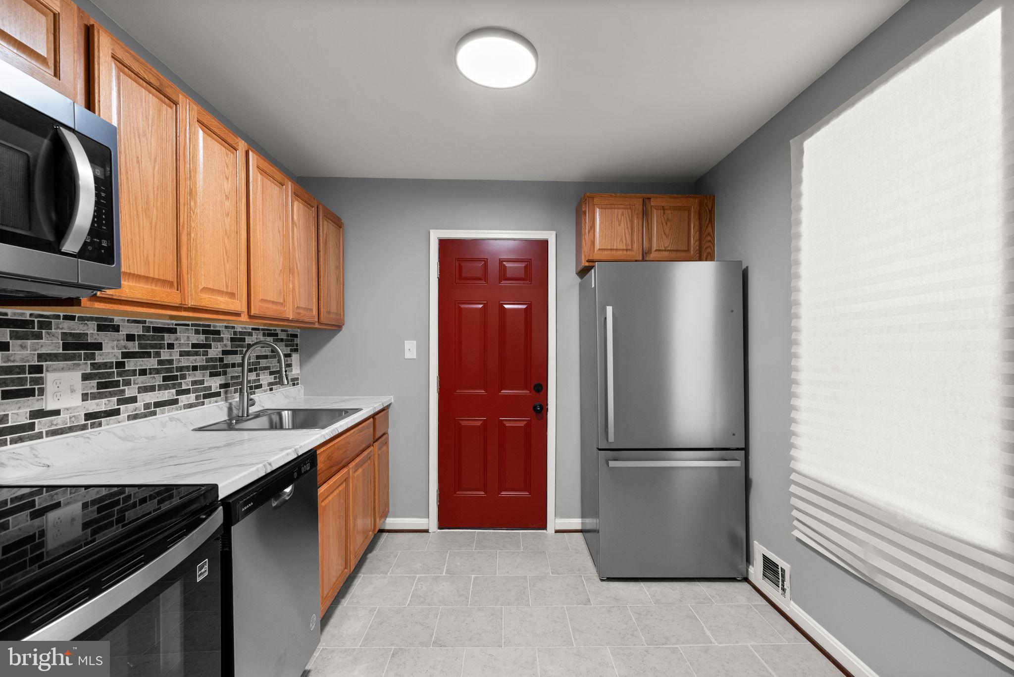 FRANKLINTOWN ROAD - Residential