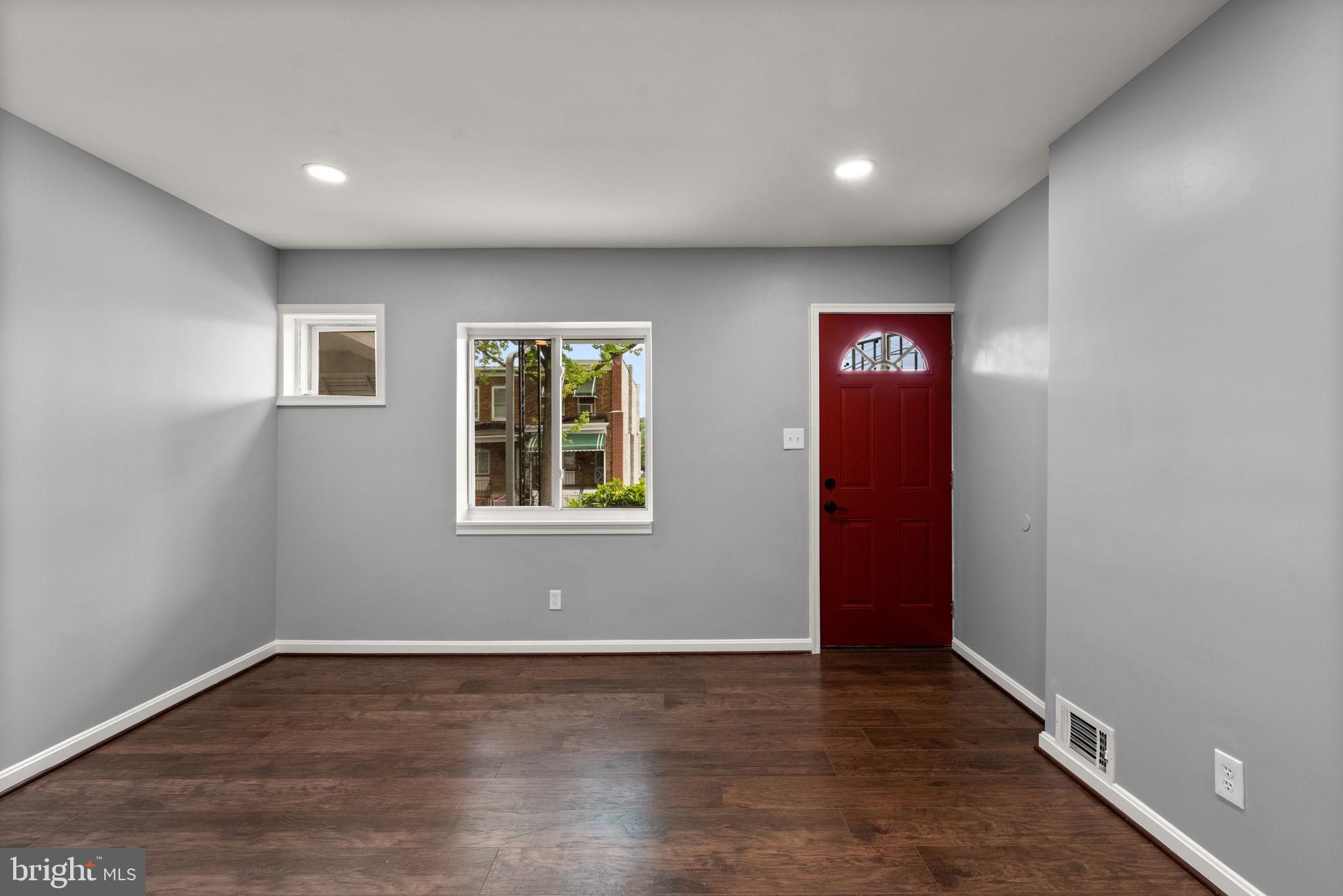 FRANKLINTOWN ROAD - Residential