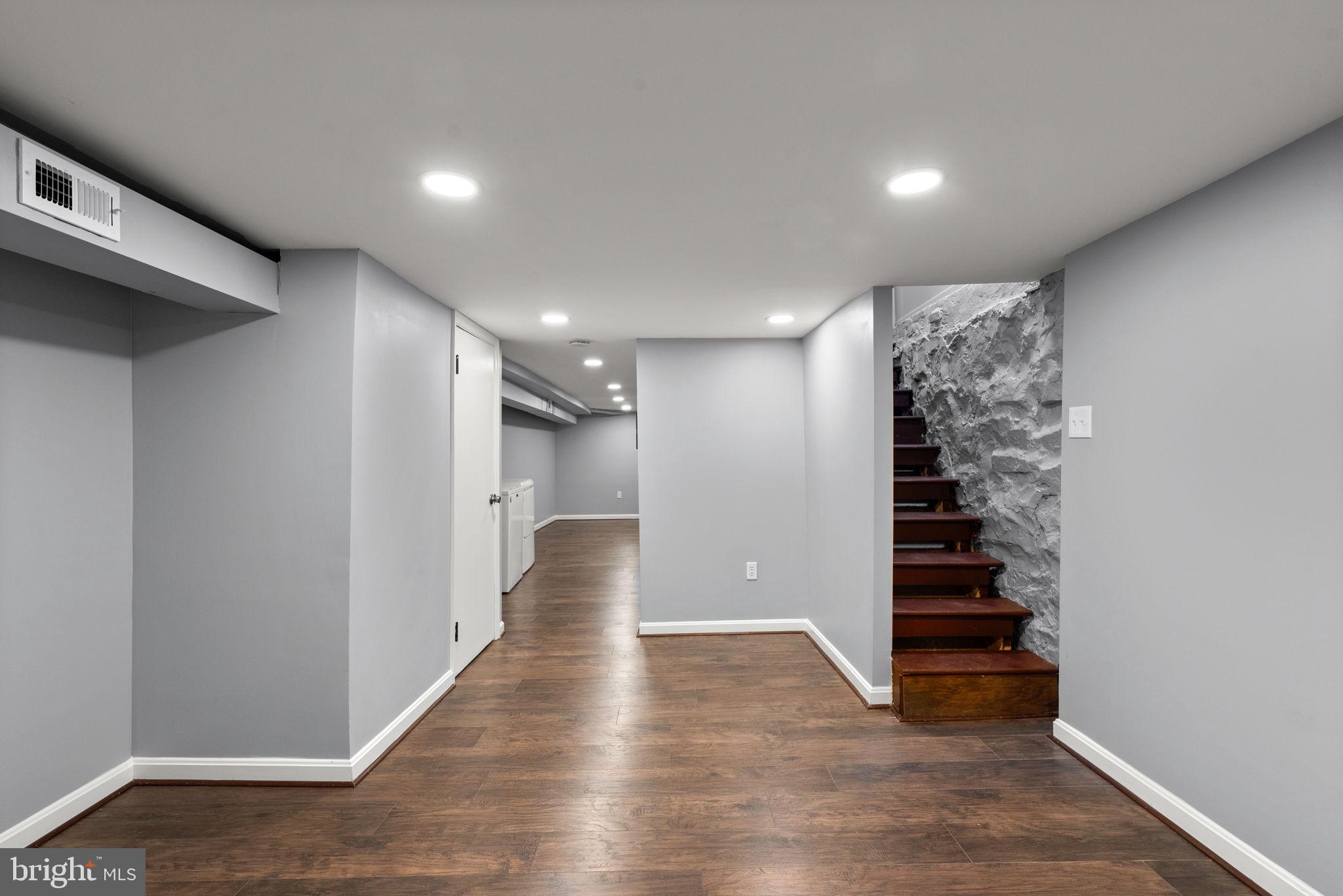 FRANKLINTOWN ROAD - Residential