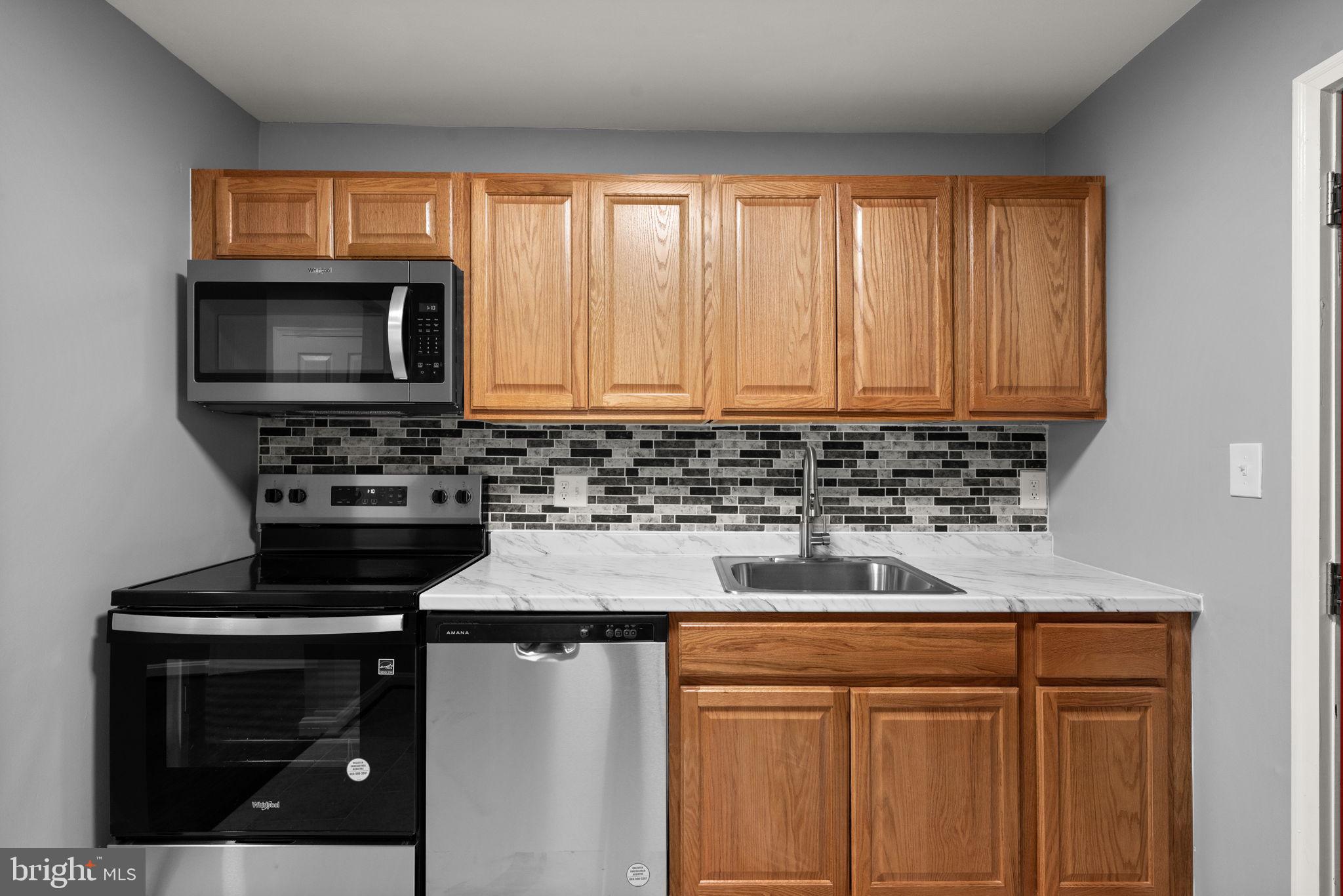 FRANKLINTOWN ROAD - Residential