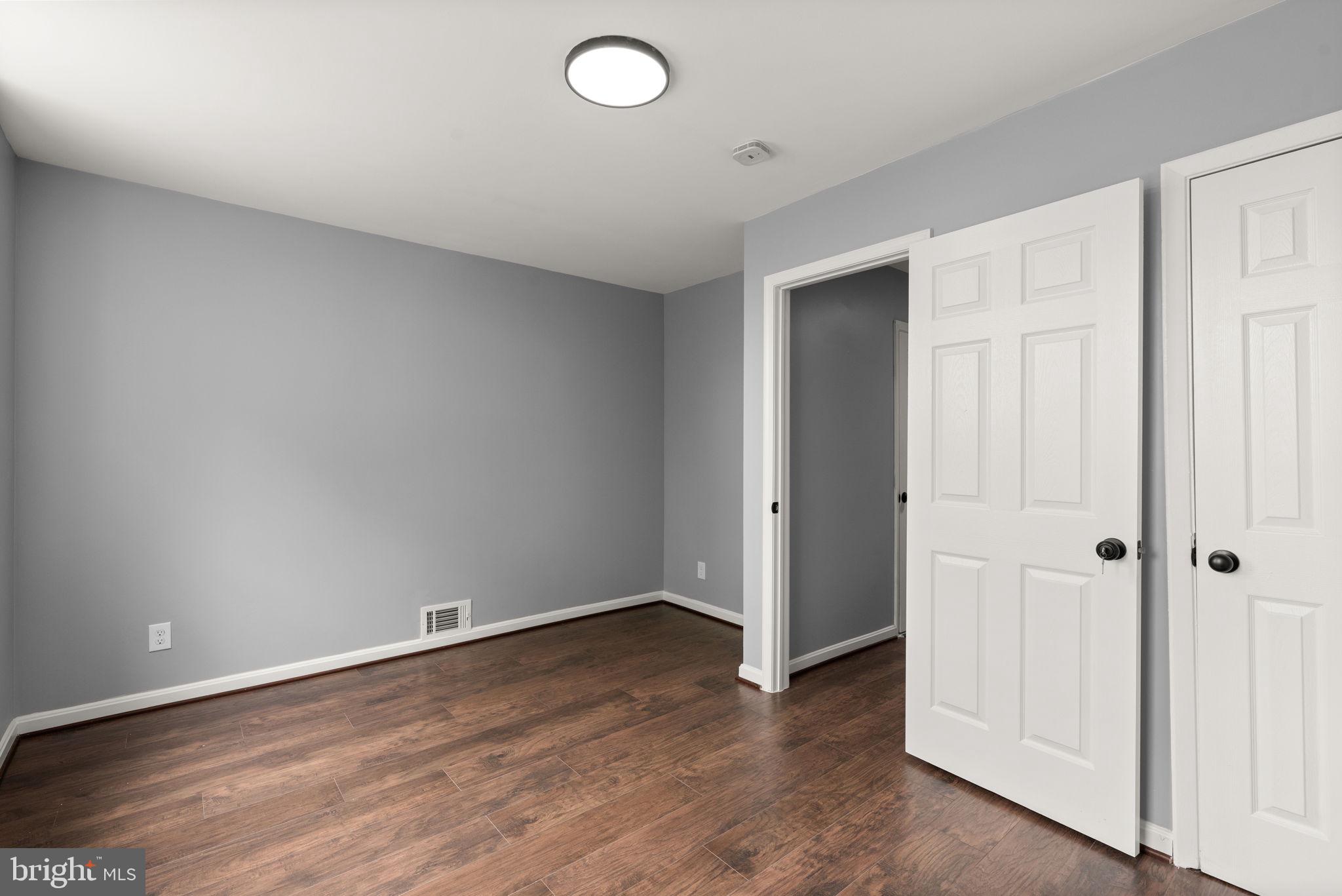 FRANKLINTOWN ROAD - Residential