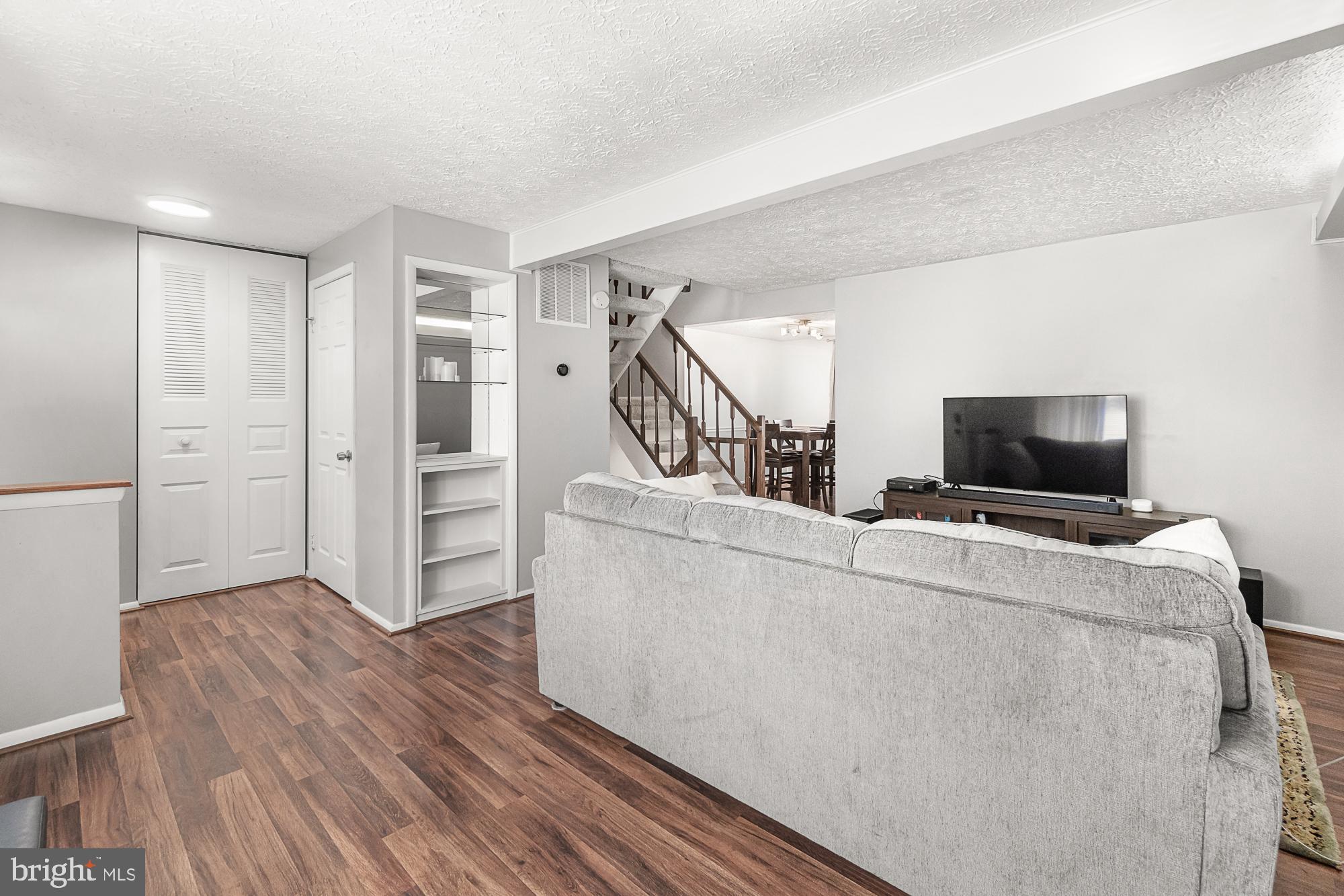 FARMBROOK - Residential