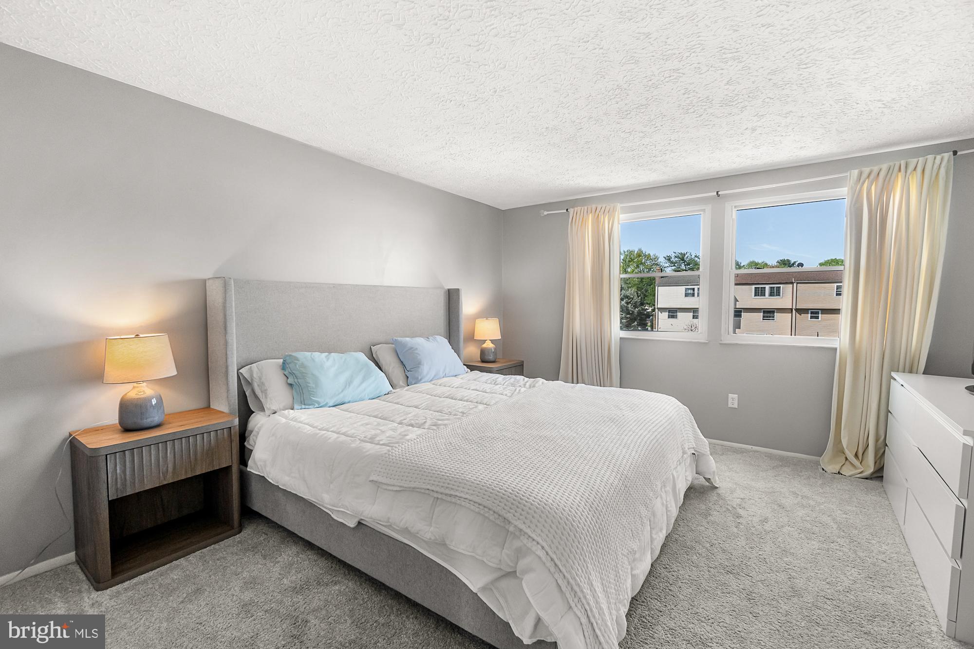 FARMBROOK - Residential