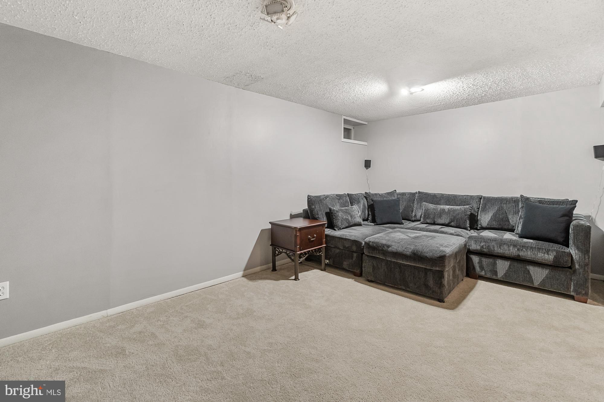 FARMBROOK - Residential