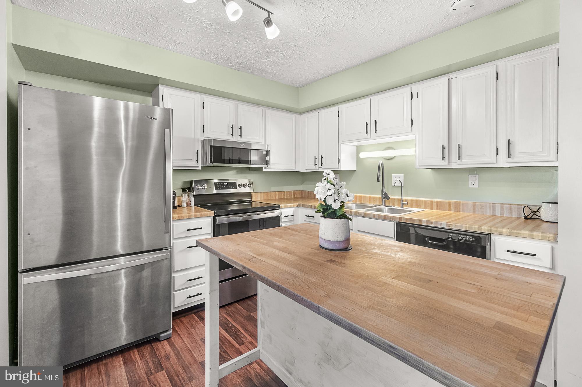 FARMBROOK - Residential