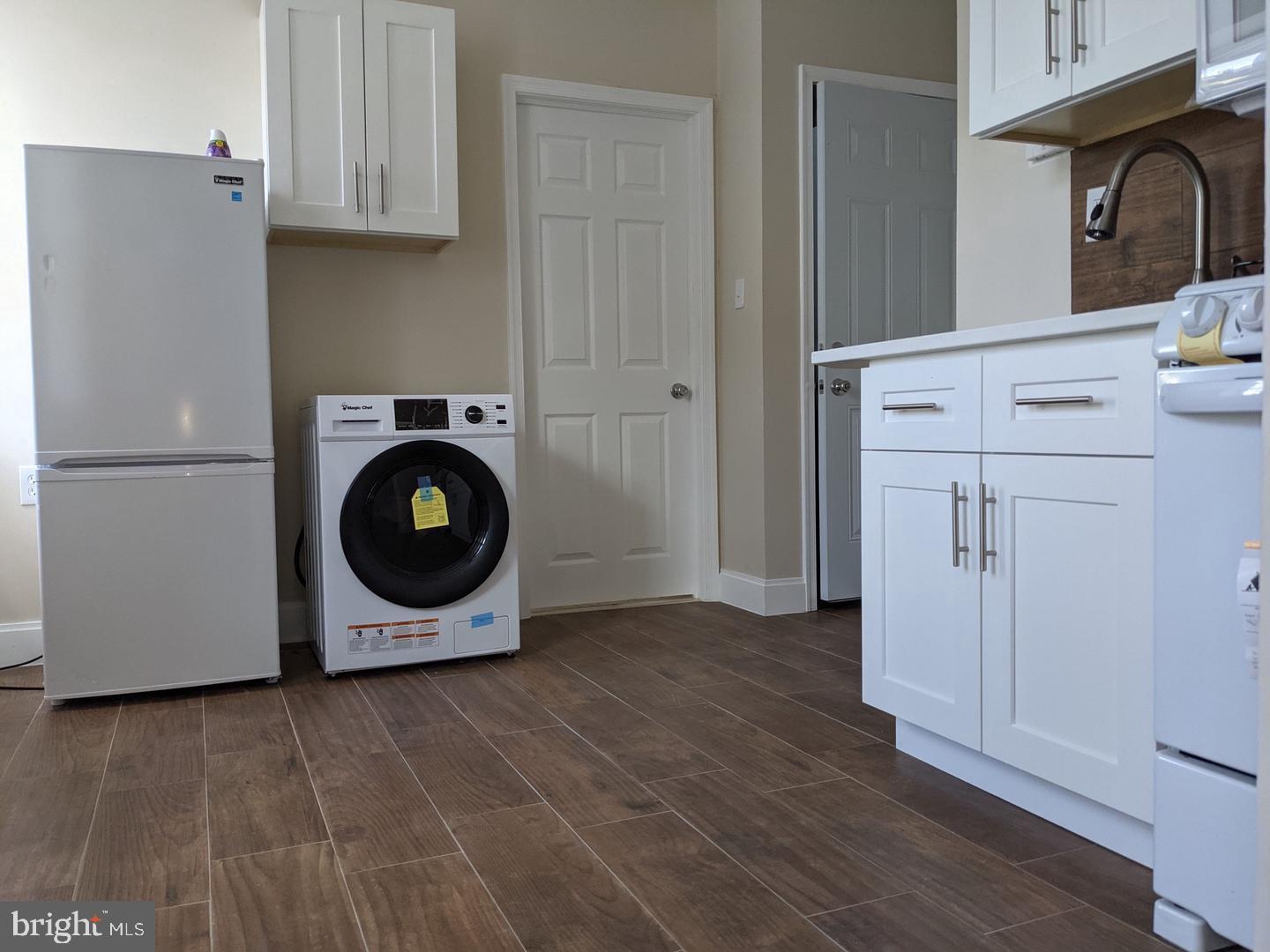 SPRING ARTS - Residential Lease