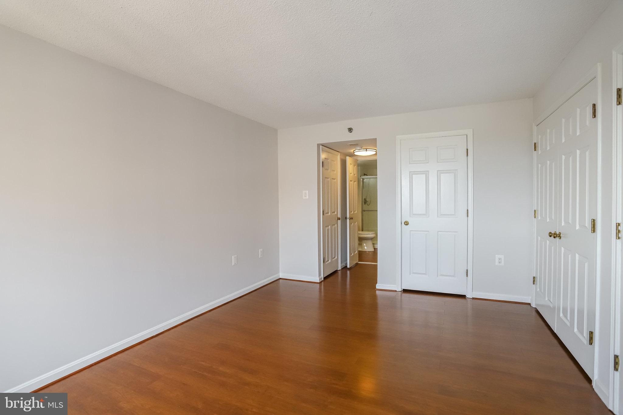 WOODBURY HEIGHTS - Residential Lease