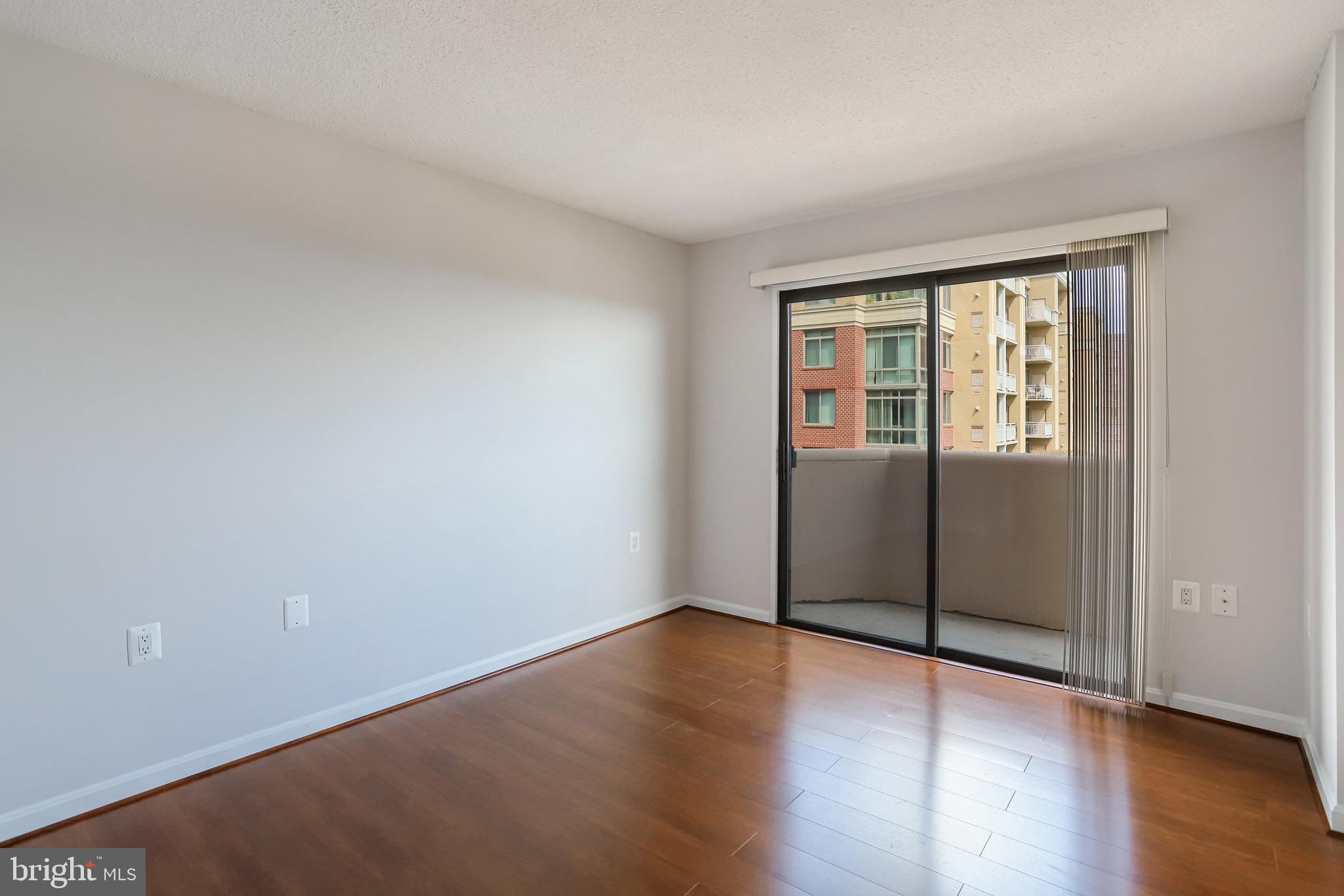 WOODBURY HEIGHTS - Residential Lease