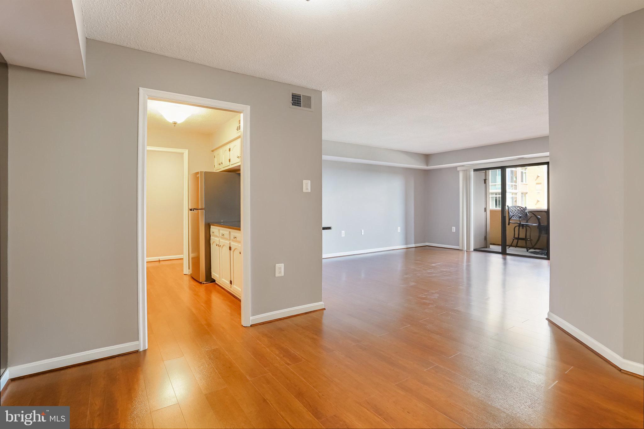 WOODBURY HEIGHTS - Residential Lease