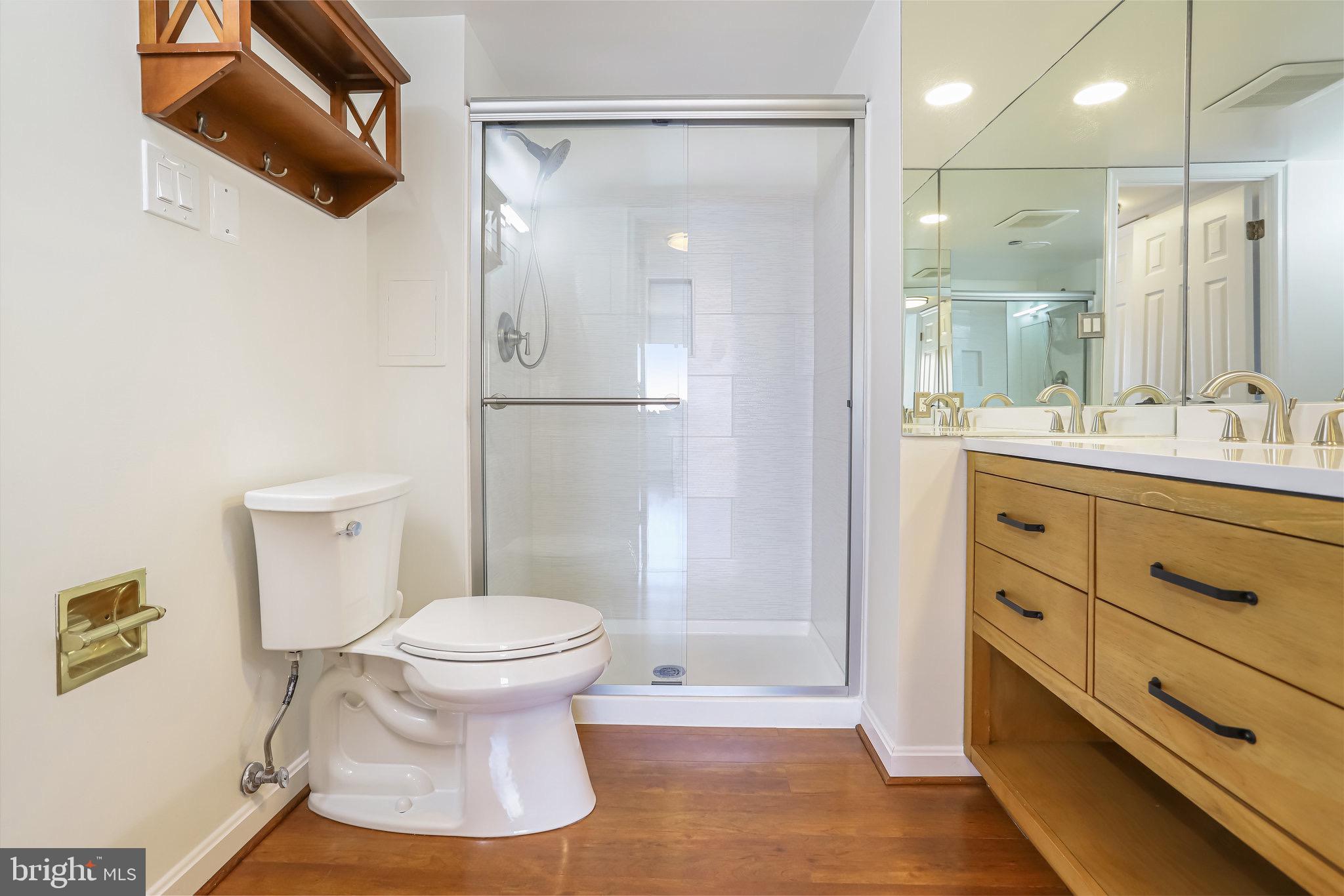 WOODBURY HEIGHTS - Residential Lease