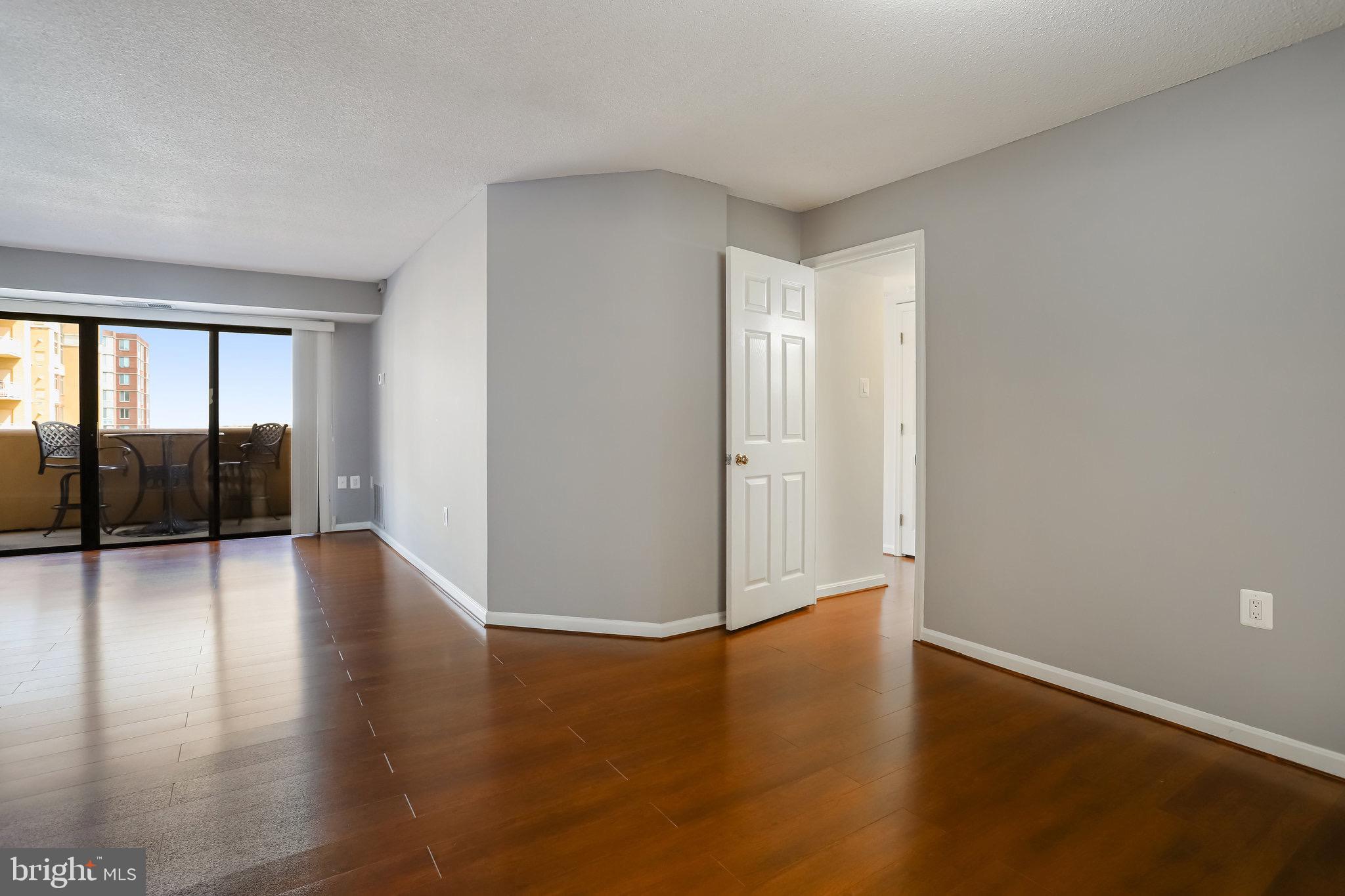 WOODBURY HEIGHTS - Residential Lease