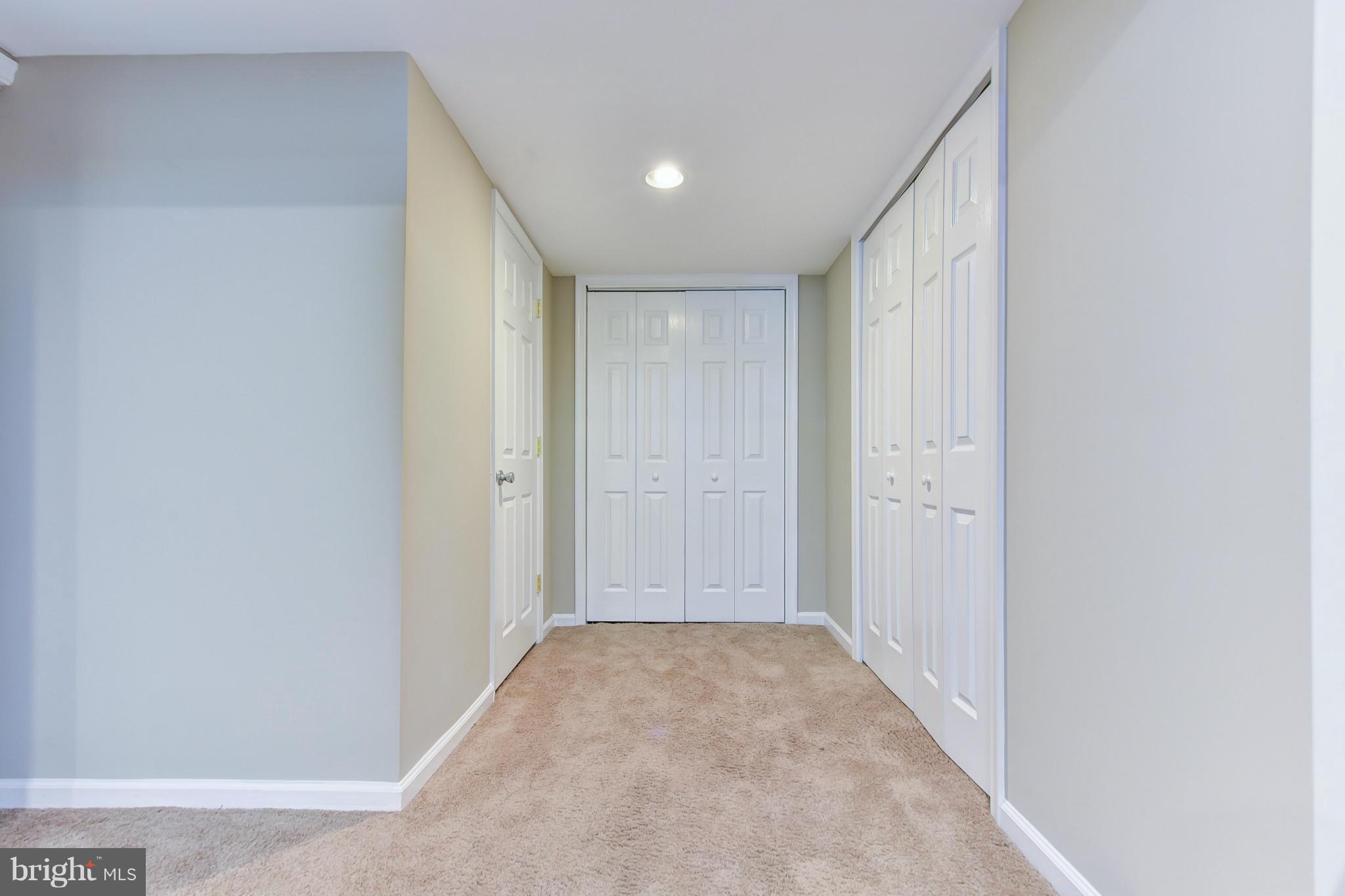 WARWICK VILLAGE - Residential