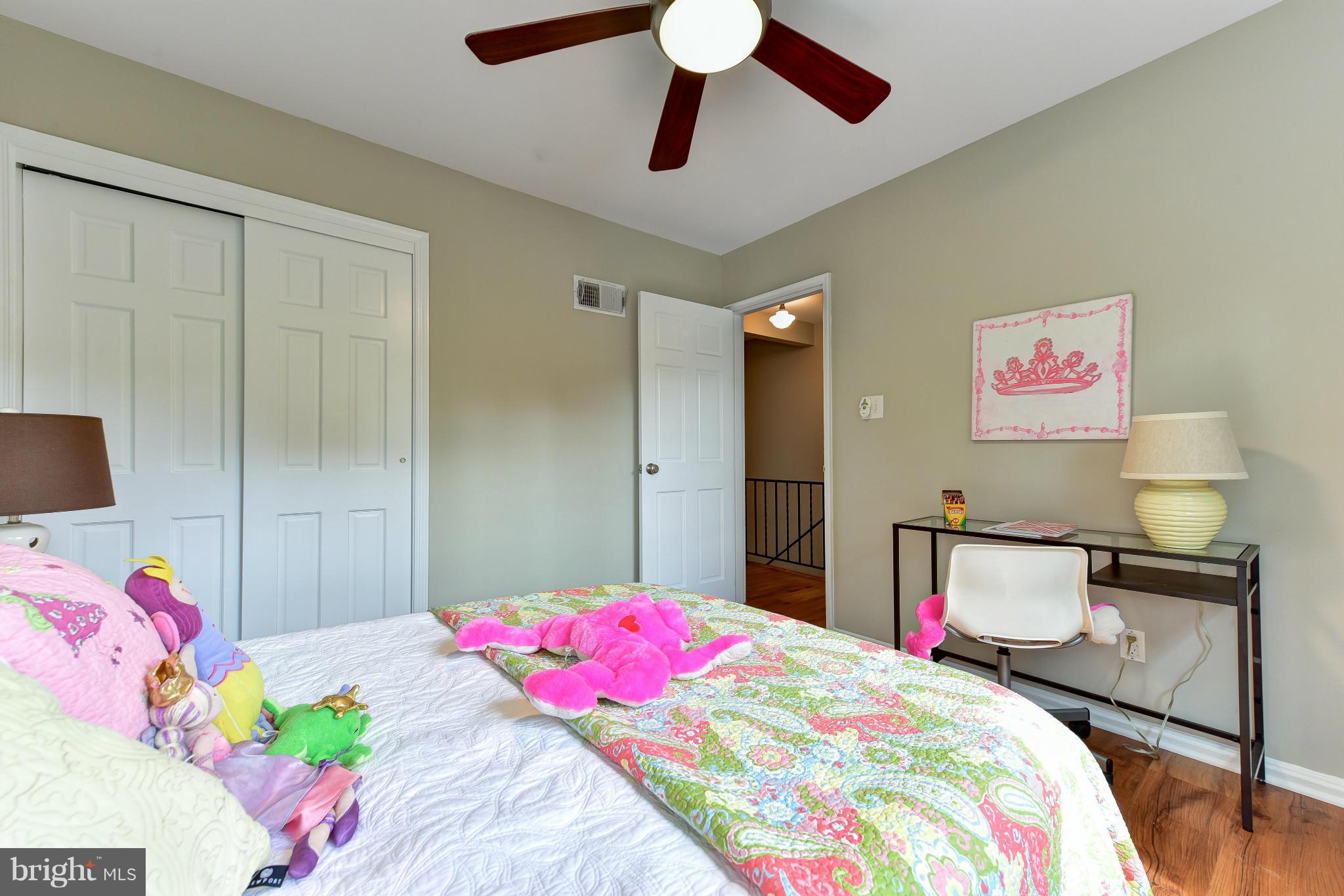 WARWICK VILLAGE - Residential