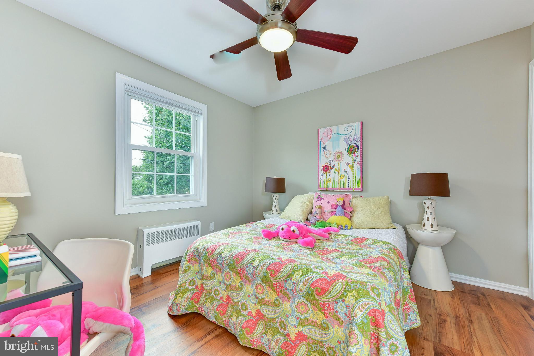 WARWICK VILLAGE - Residential