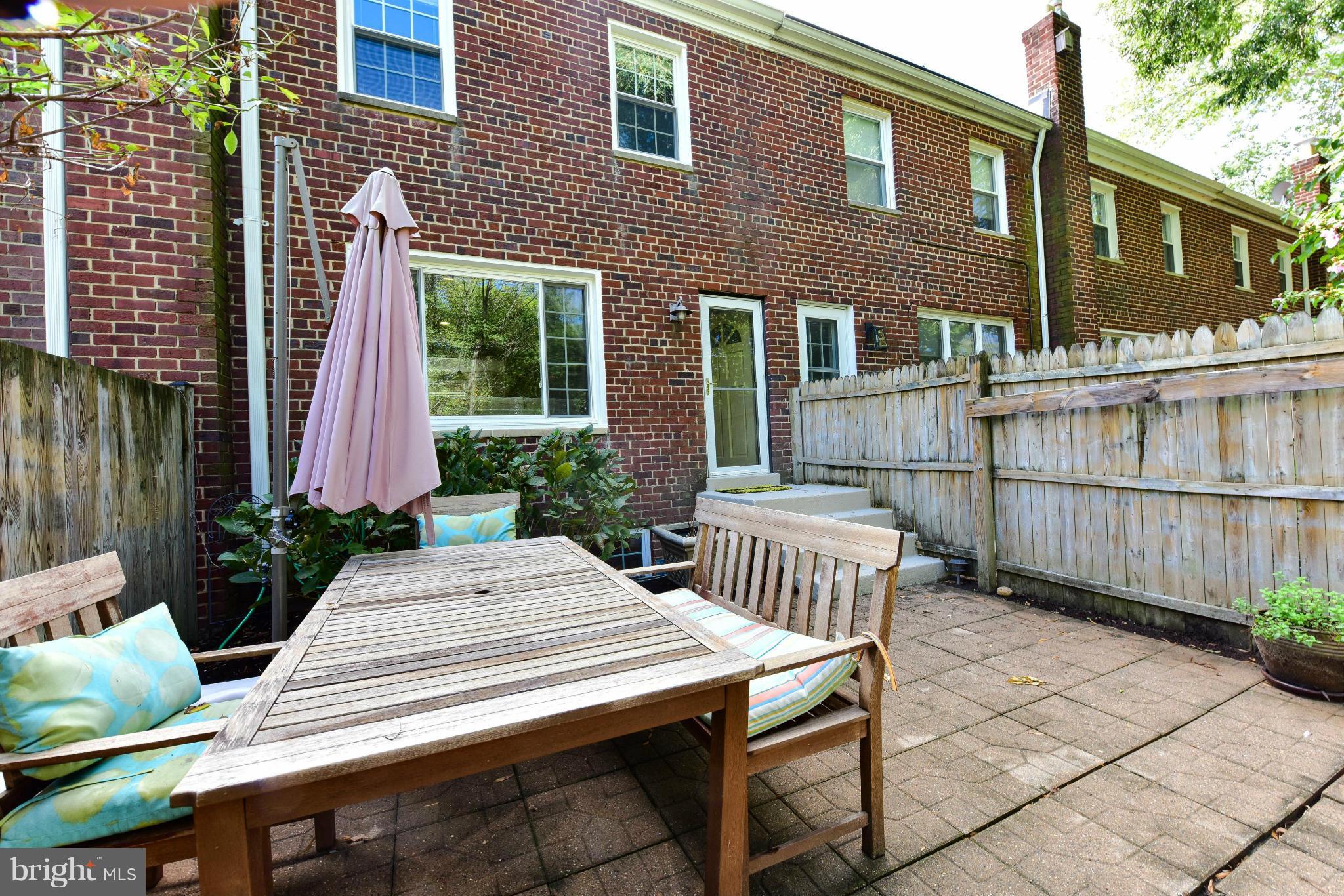 WARWICK VILLAGE - Residential