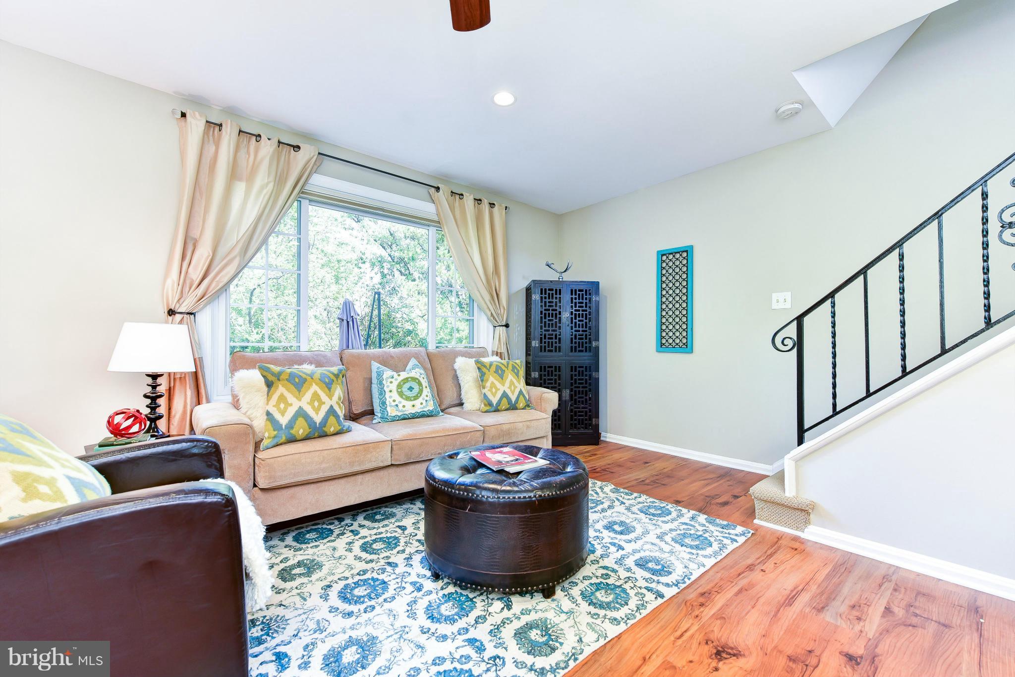 WARWICK VILLAGE - Residential