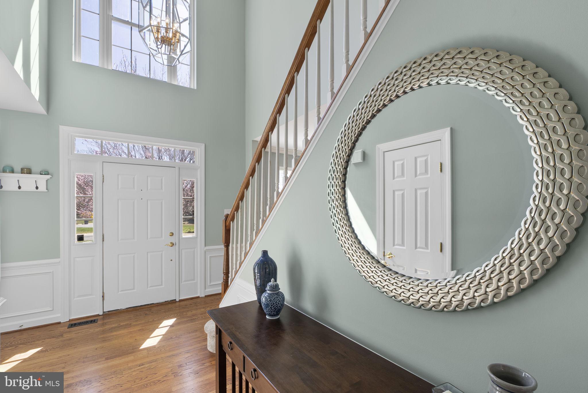 WINDSOR KNOLLS - Residential