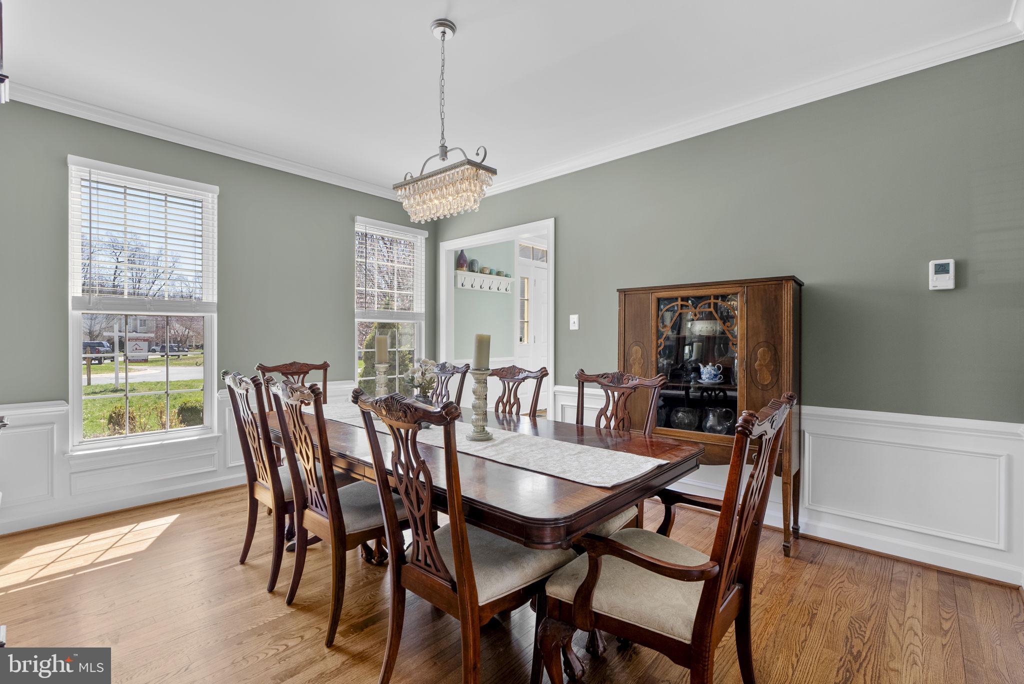 WINDSOR KNOLLS - Residential