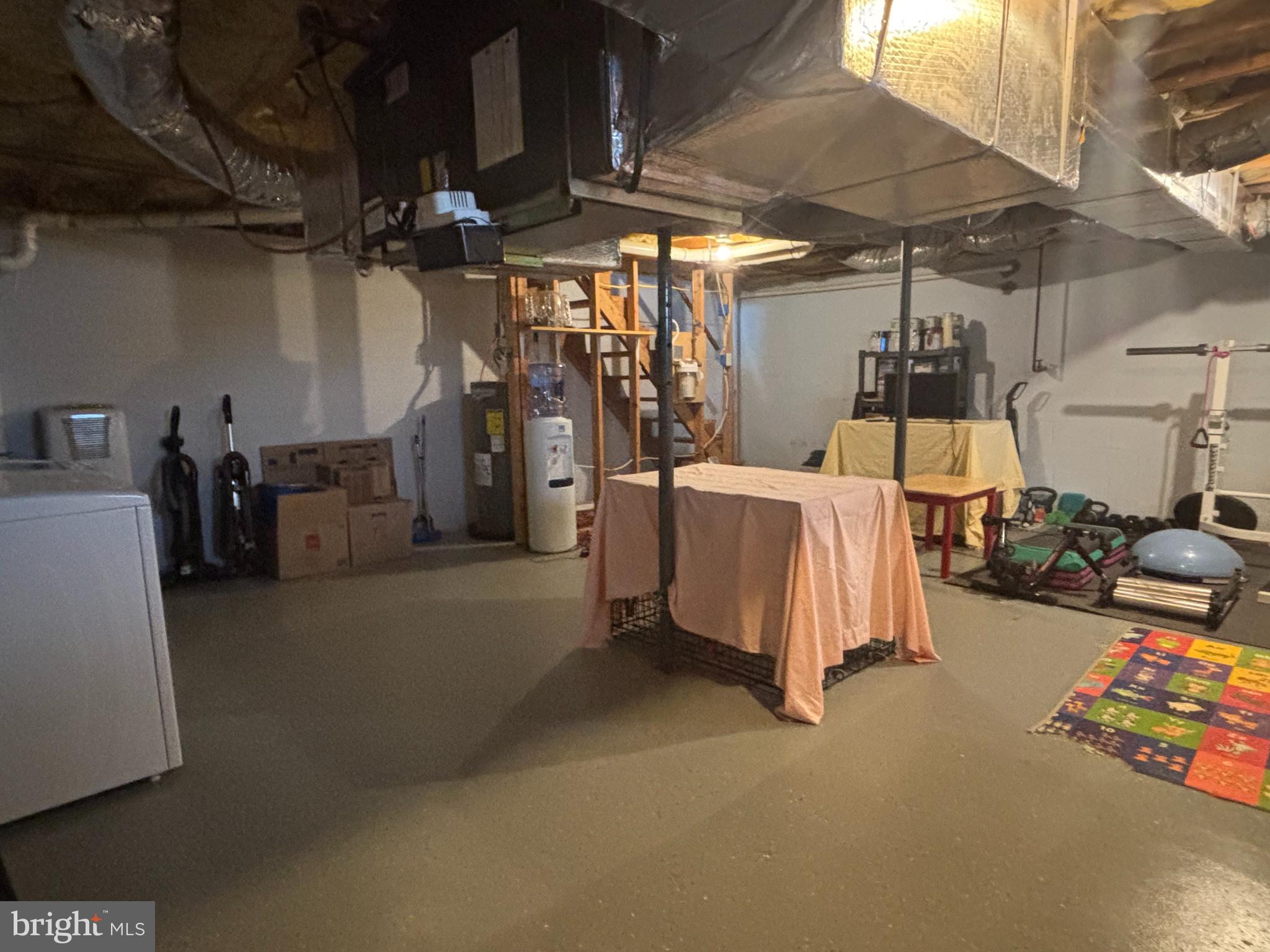 CHAPLINE'S CHOICE - Residential