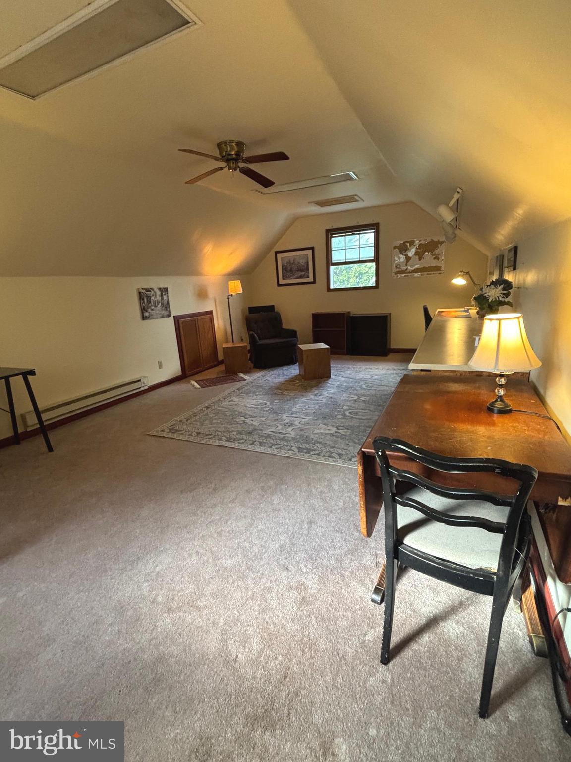 CHAPLINE'S CHOICE - Residential