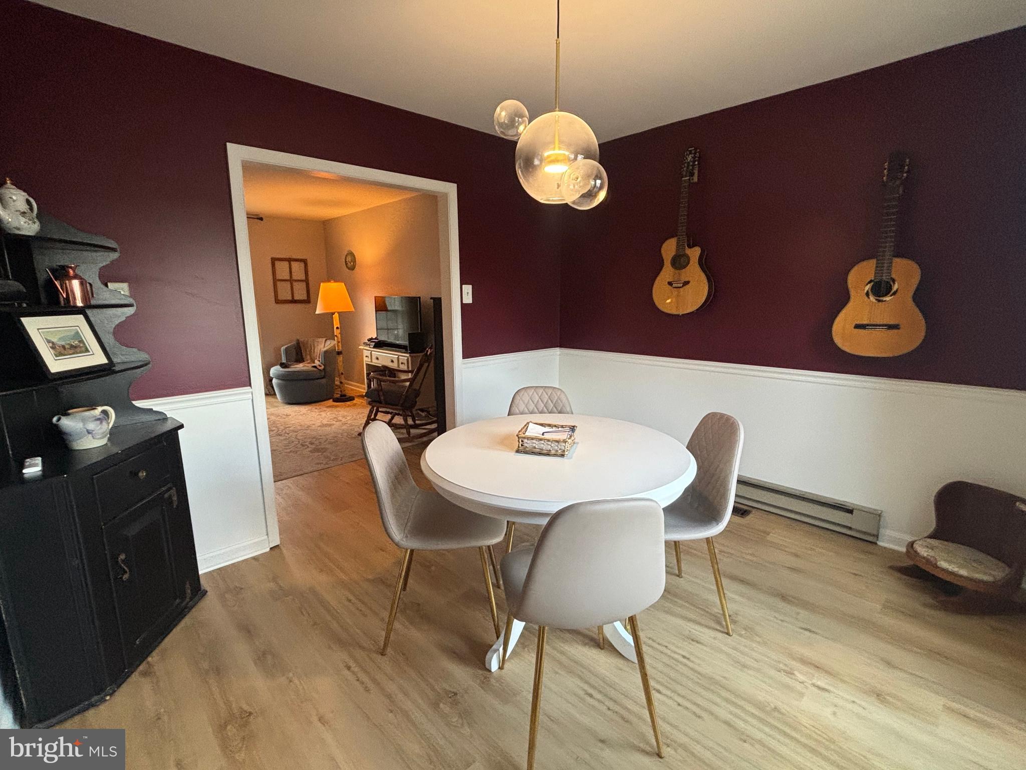 CHAPLINE'S CHOICE - Residential