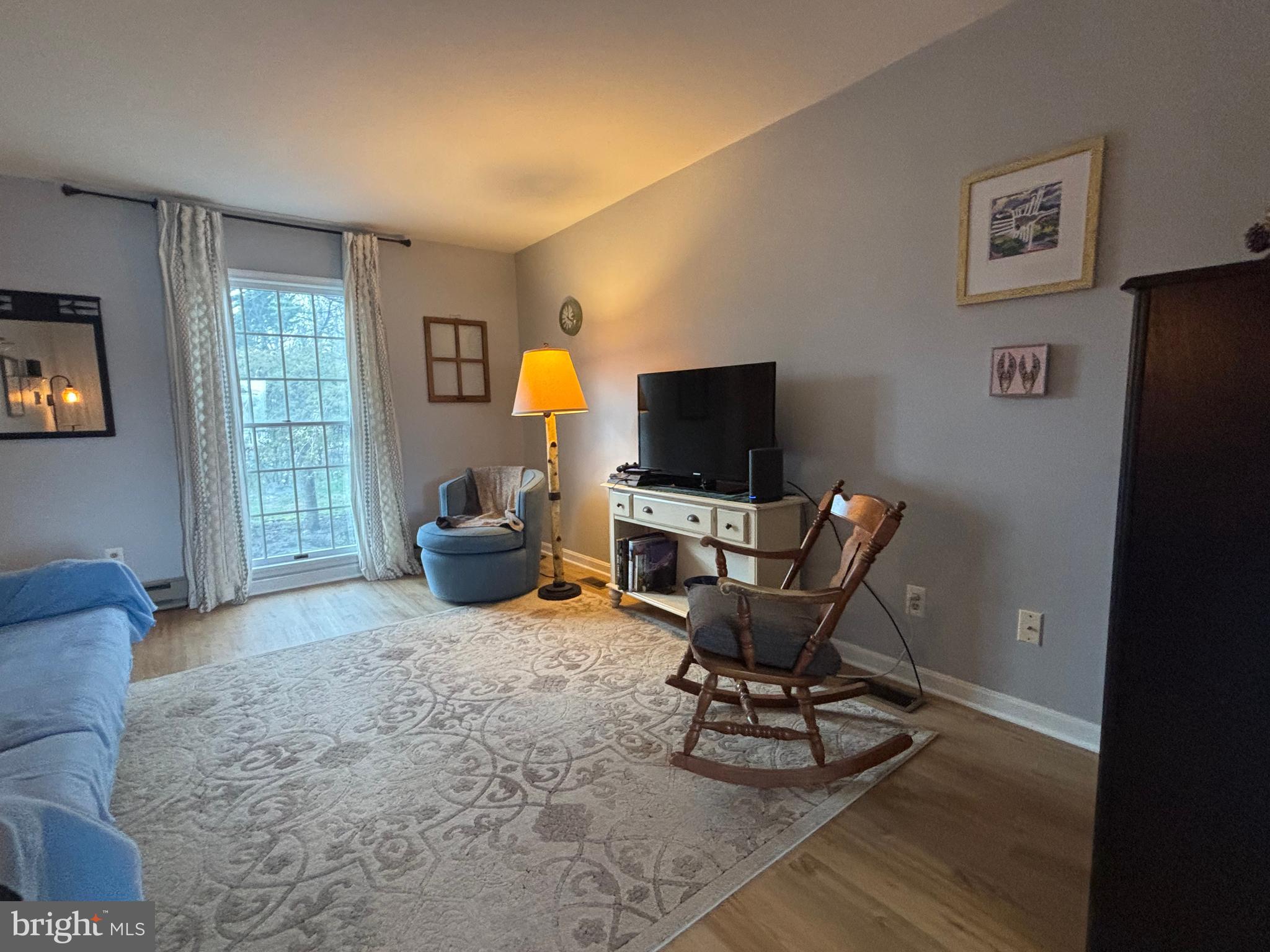 CHAPLINE'S CHOICE - Residential