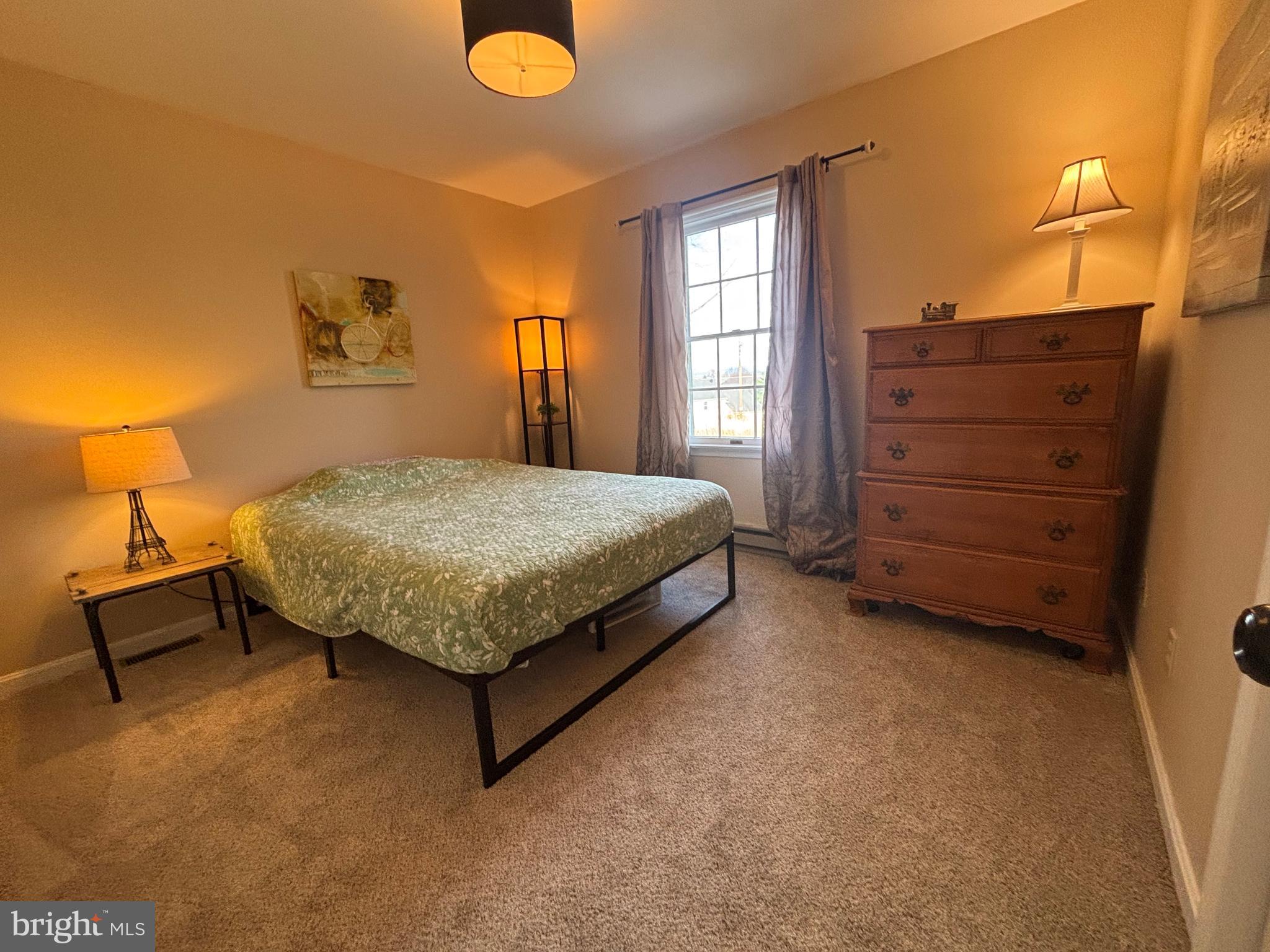 CHAPLINE'S CHOICE - Residential