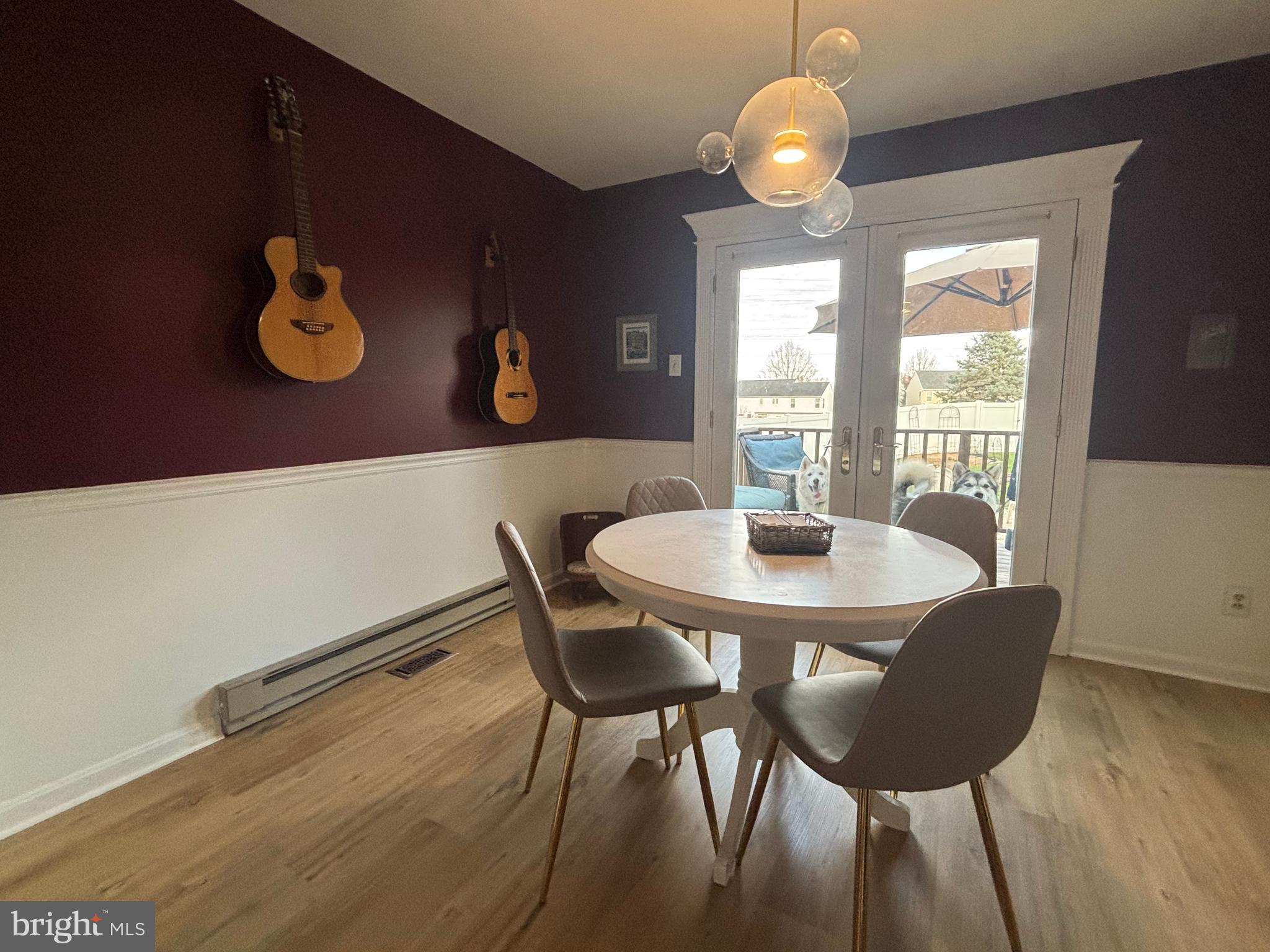 CHAPLINE'S CHOICE - Residential