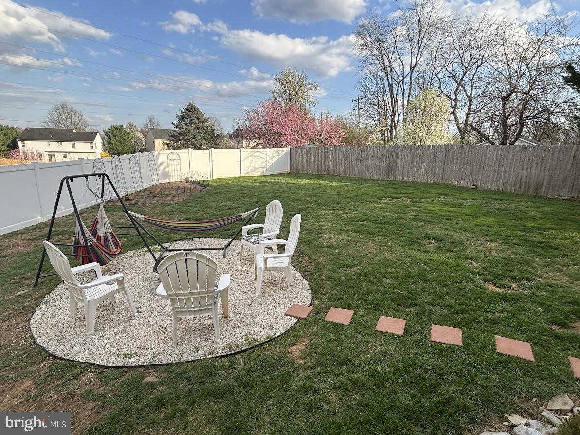 CHAPLINE'S CHOICE - Residential