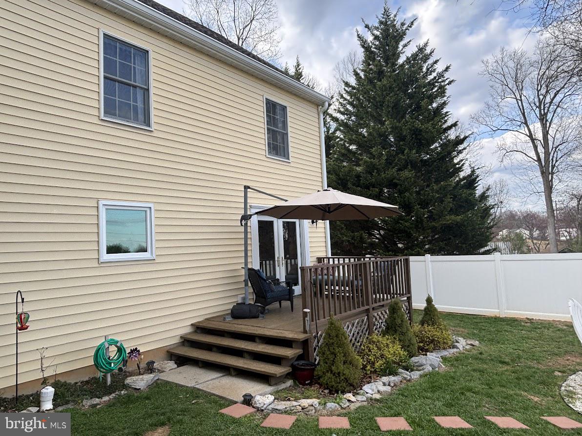 CHAPLINE'S CHOICE - Residential