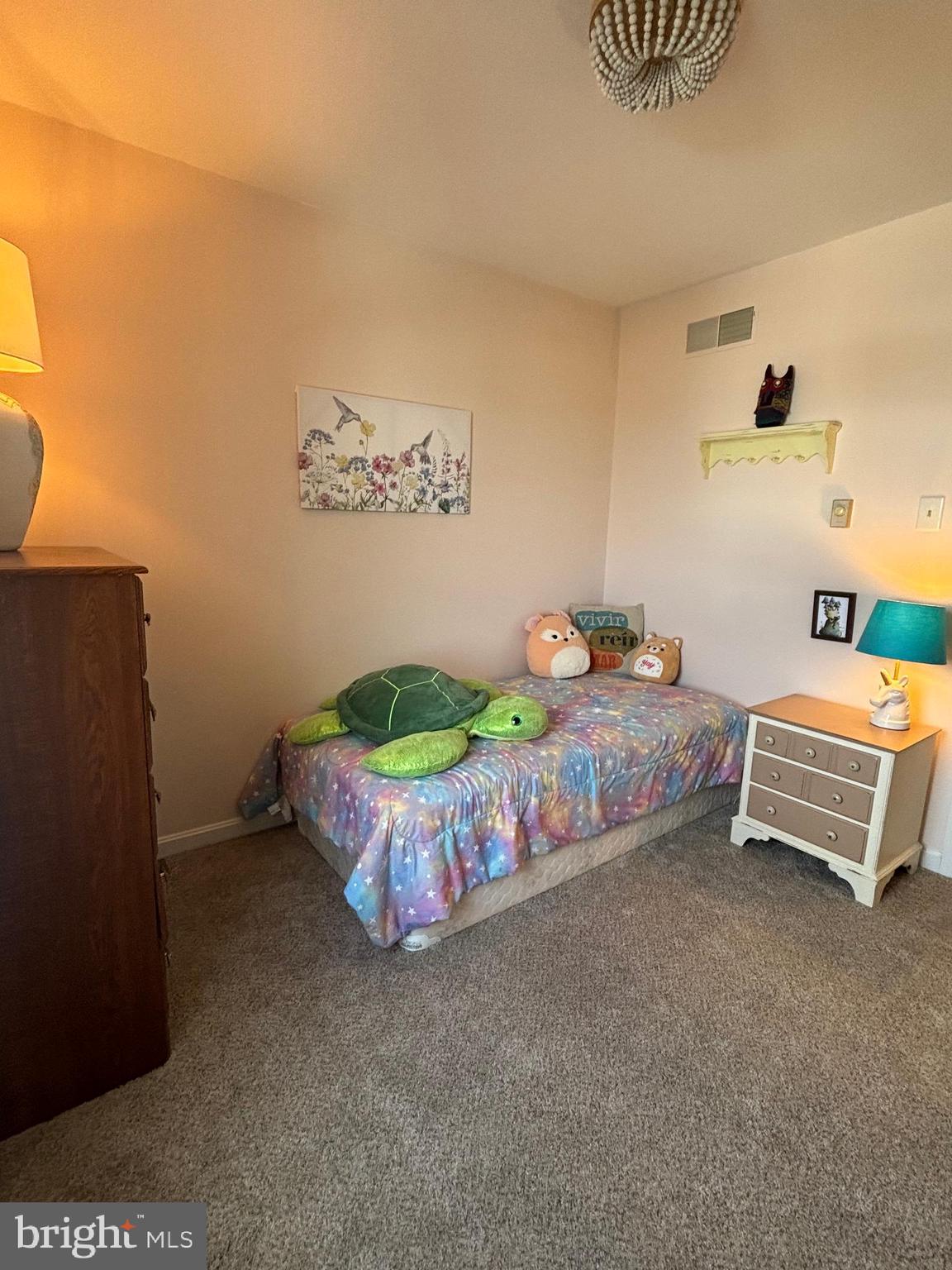 CHAPLINE'S CHOICE - Residential