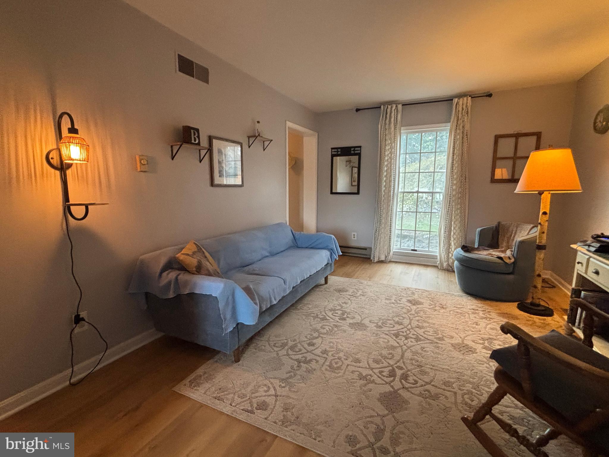 CHAPLINE'S CHOICE - Residential