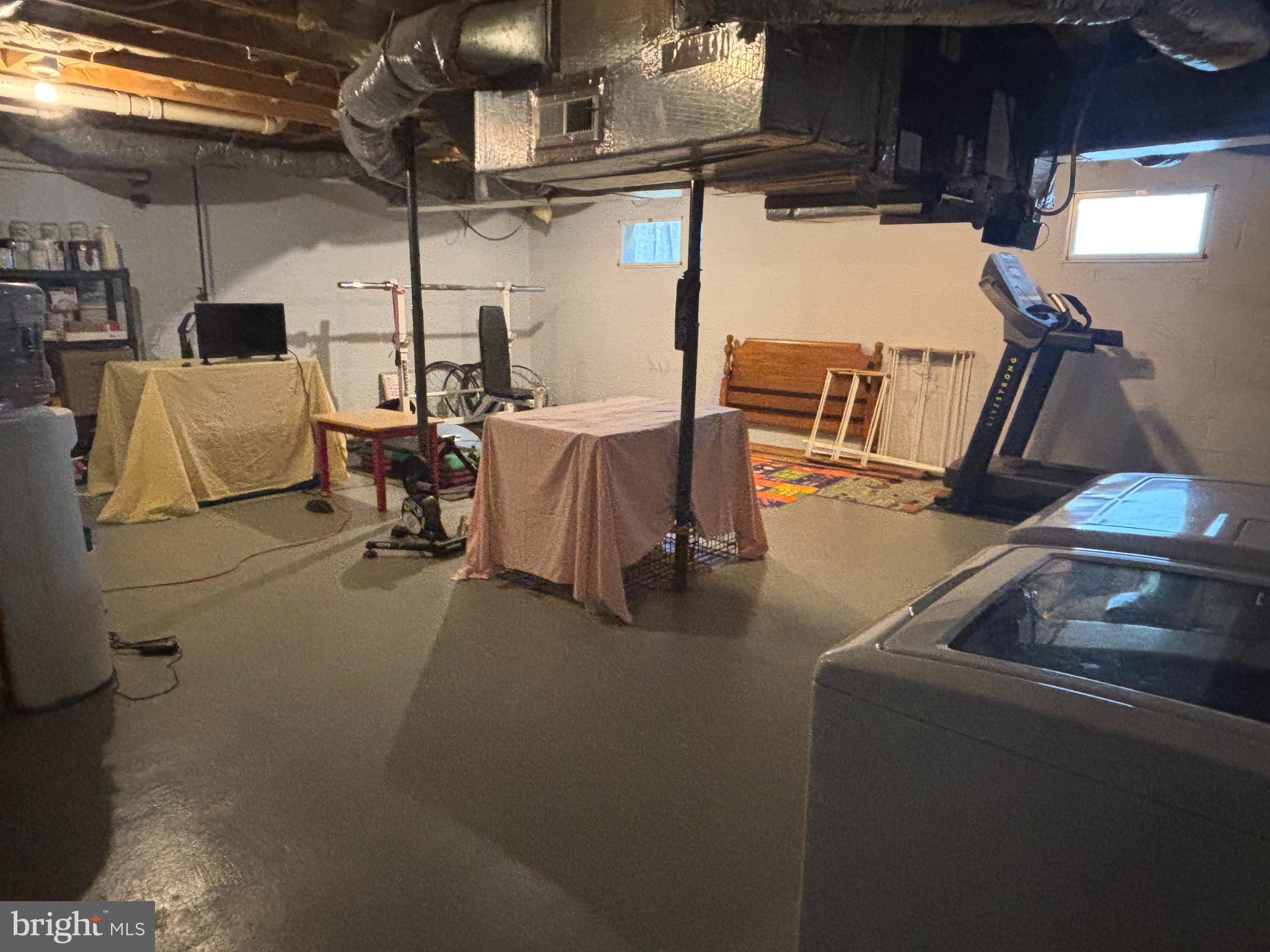 CHAPLINE'S CHOICE - Residential