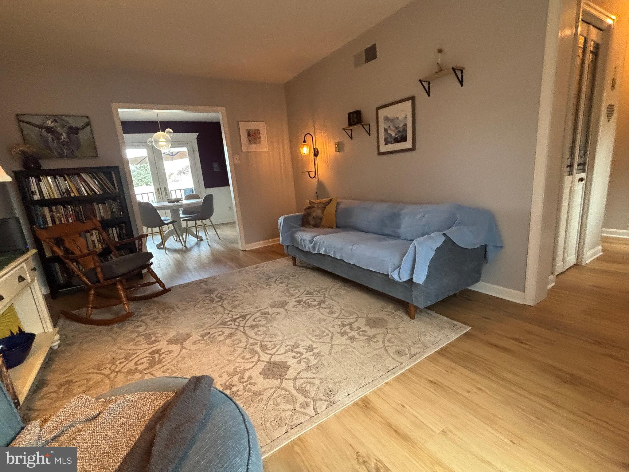 CHAPLINE'S CHOICE - Residential