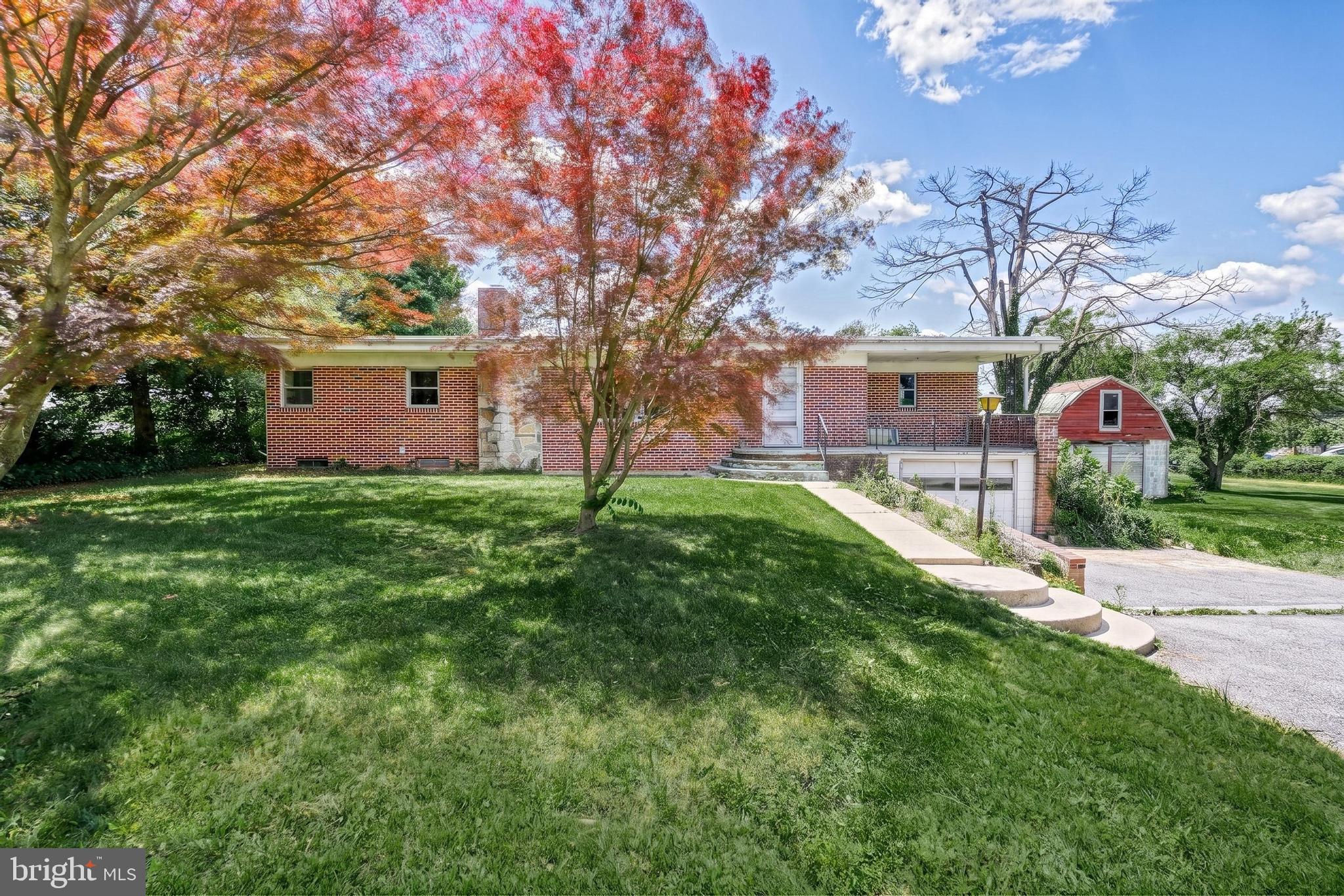 9 PINE GROVE ROAD