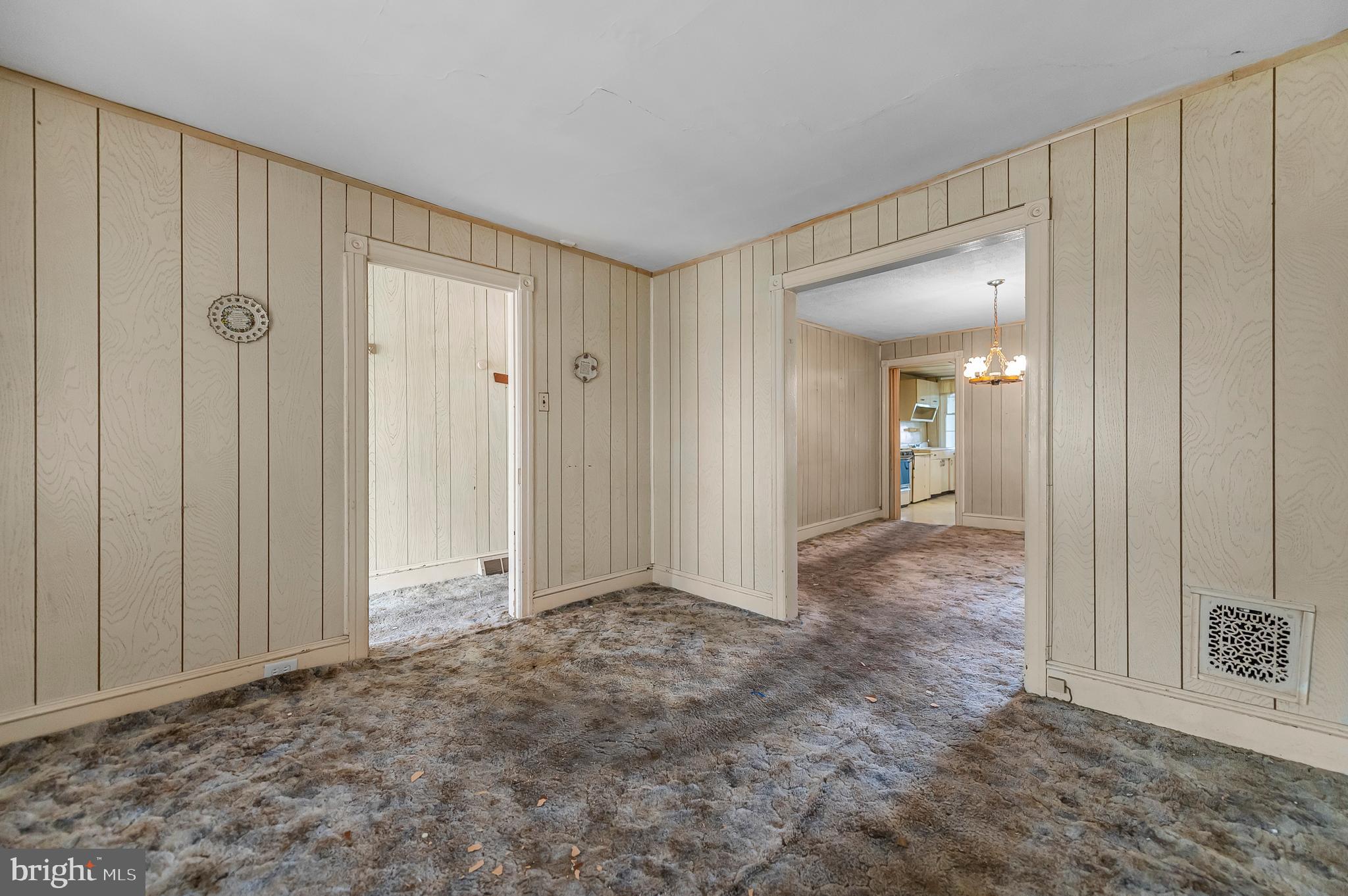 AMBLER HOUSE - Residential