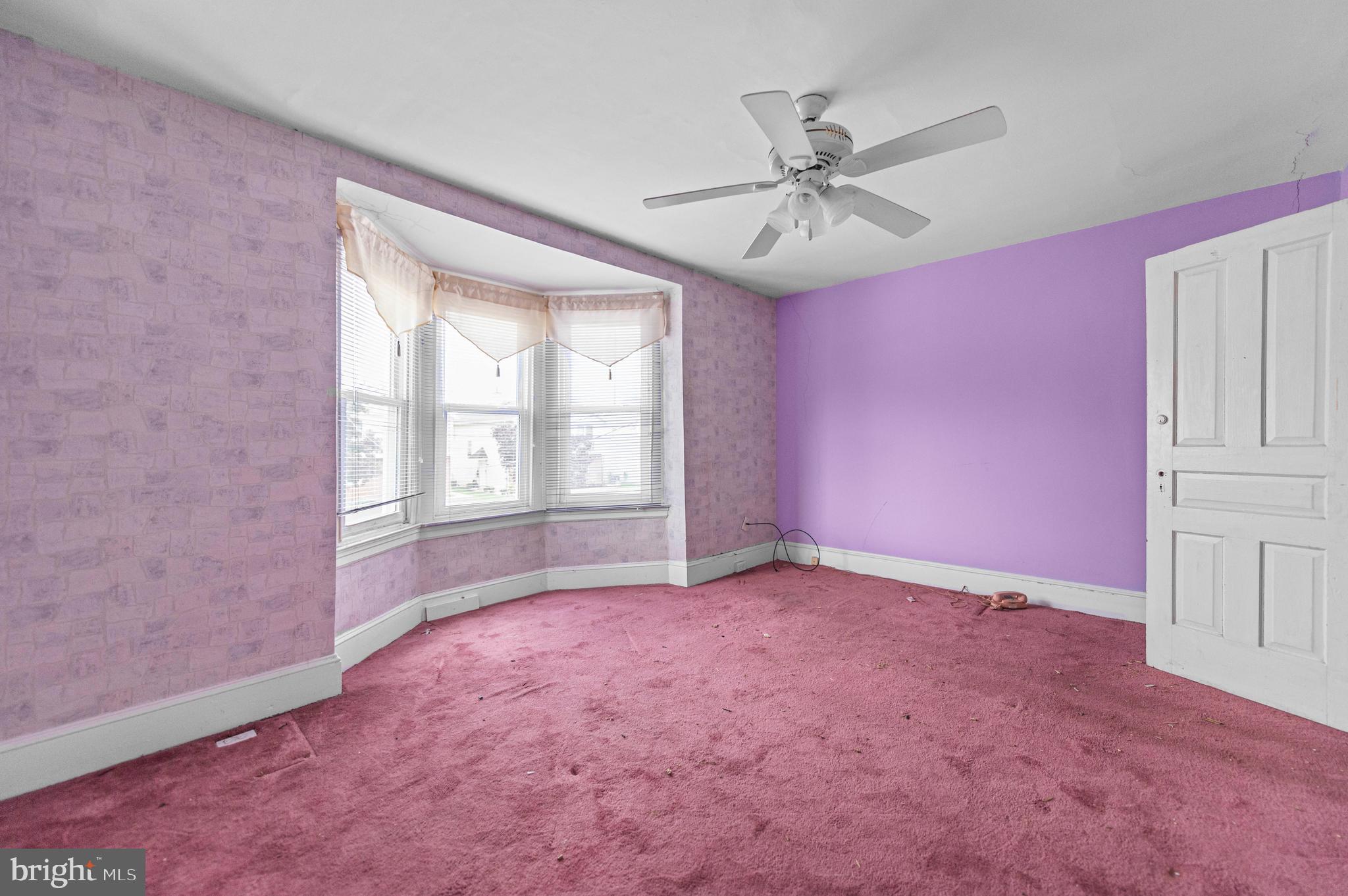 AMBLER HOUSE - Residential
