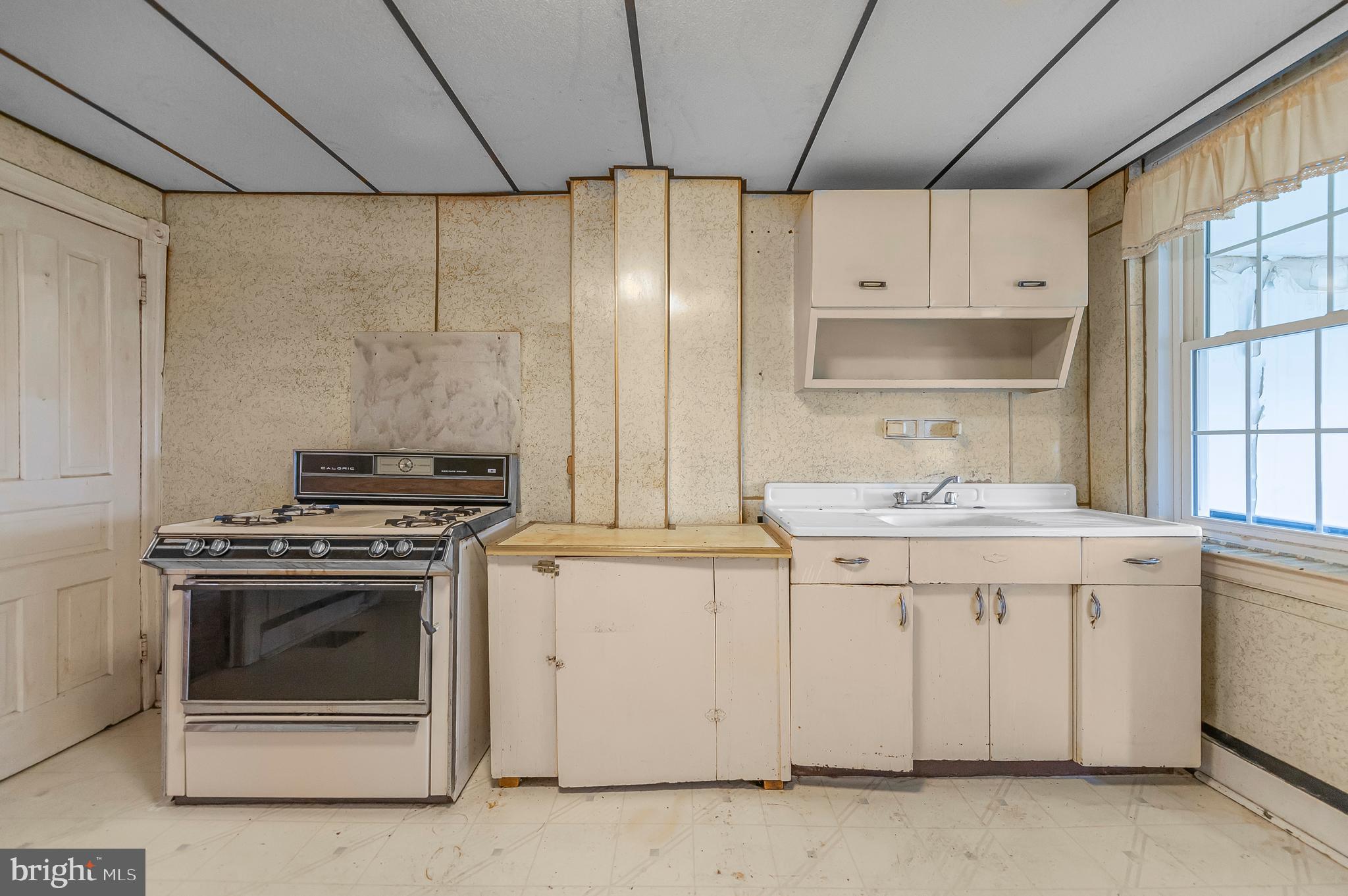 AMBLER HOUSE - Residential
