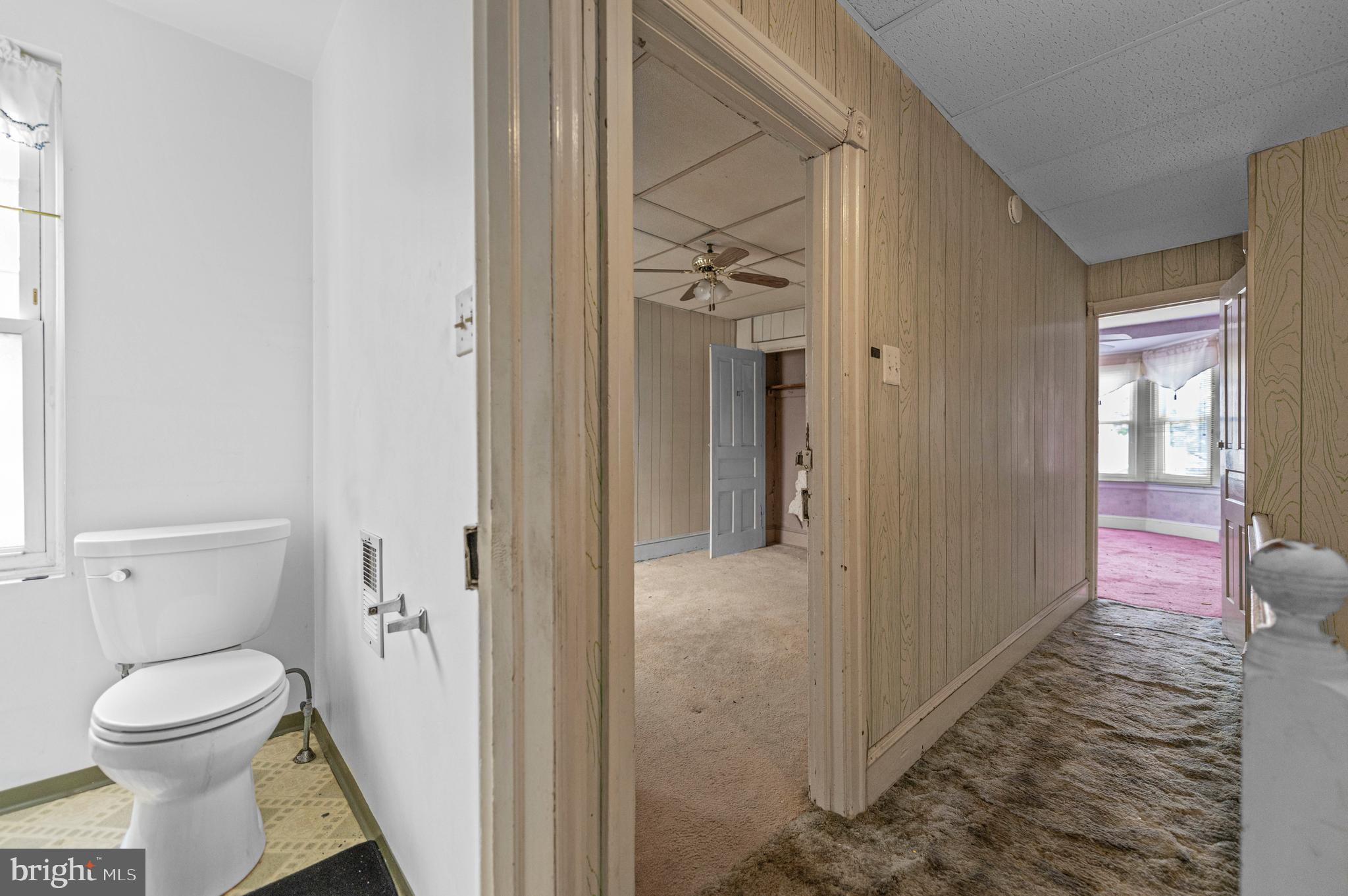 AMBLER HOUSE - Residential