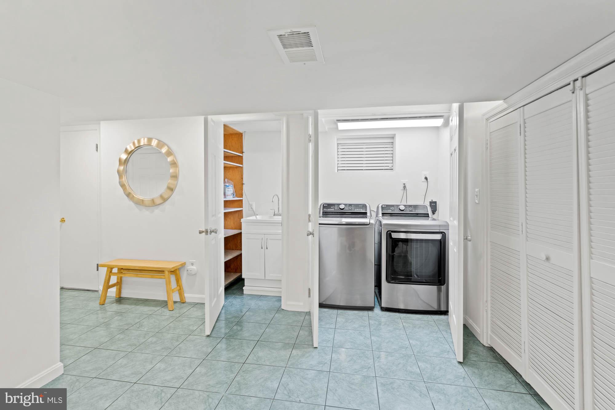 ROCK CREEK FOREST - Residential