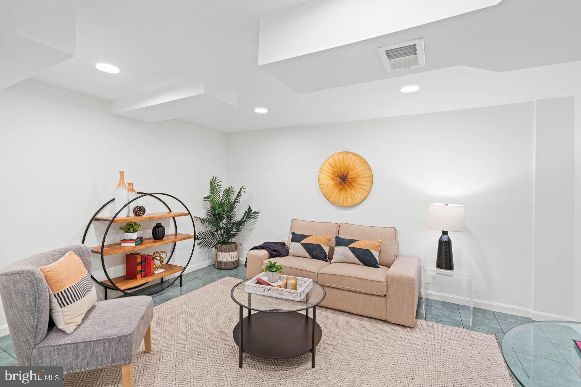 ROCK CREEK FOREST - Residential