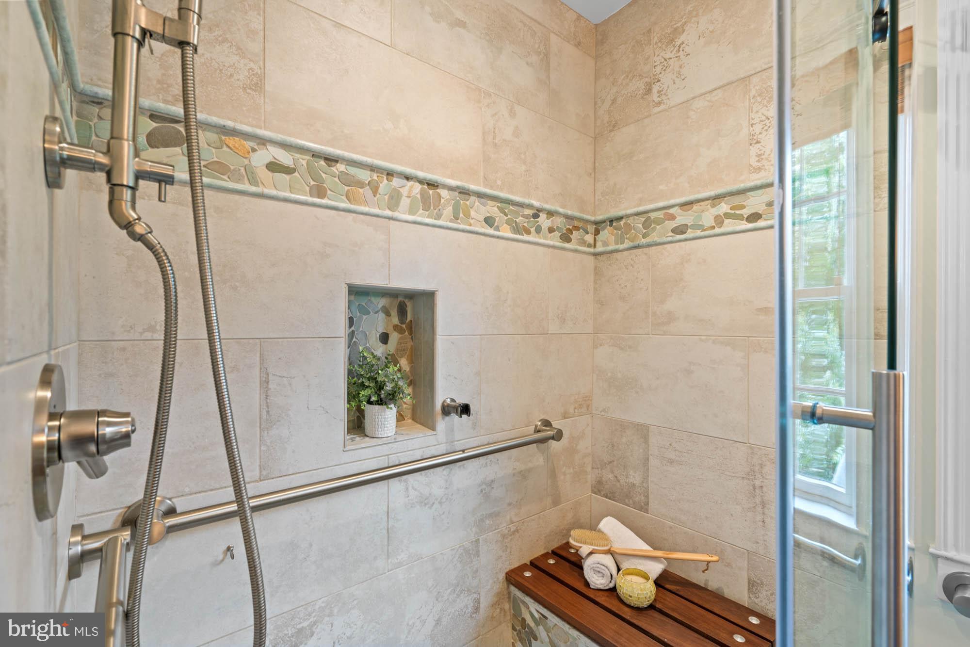 ROCK CREEK FOREST - Residential