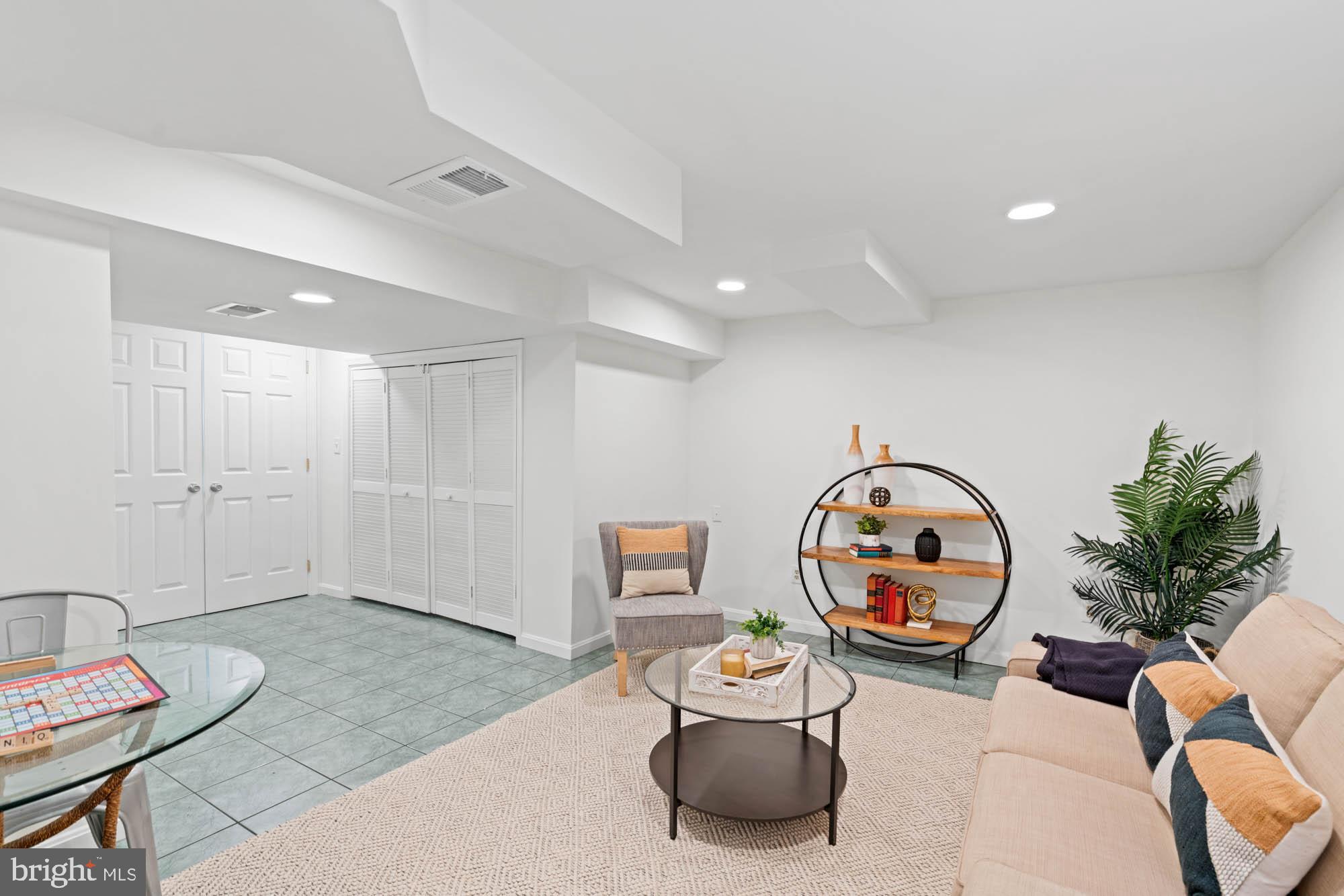 ROCK CREEK FOREST - Residential