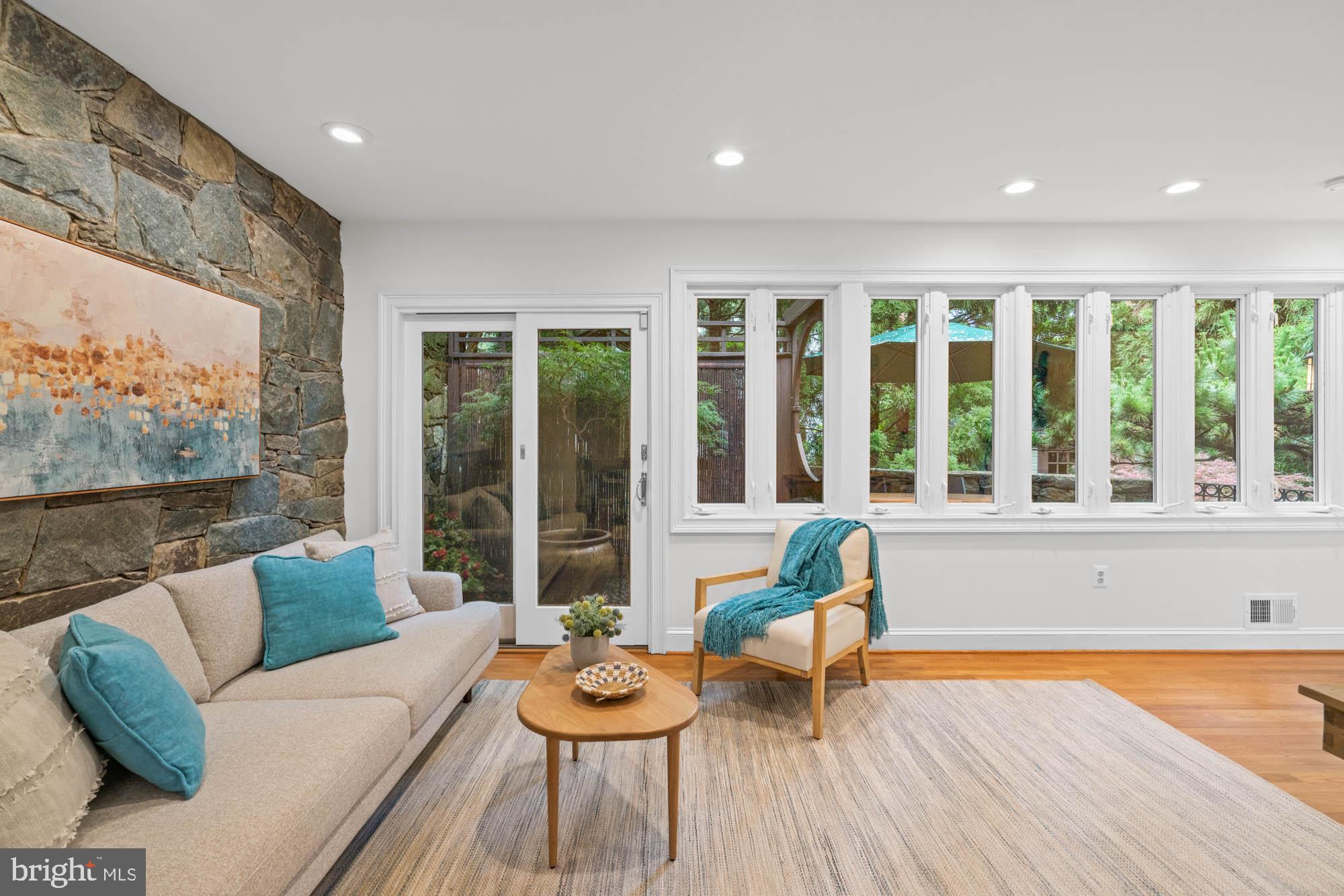 ROCK CREEK FOREST - Residential