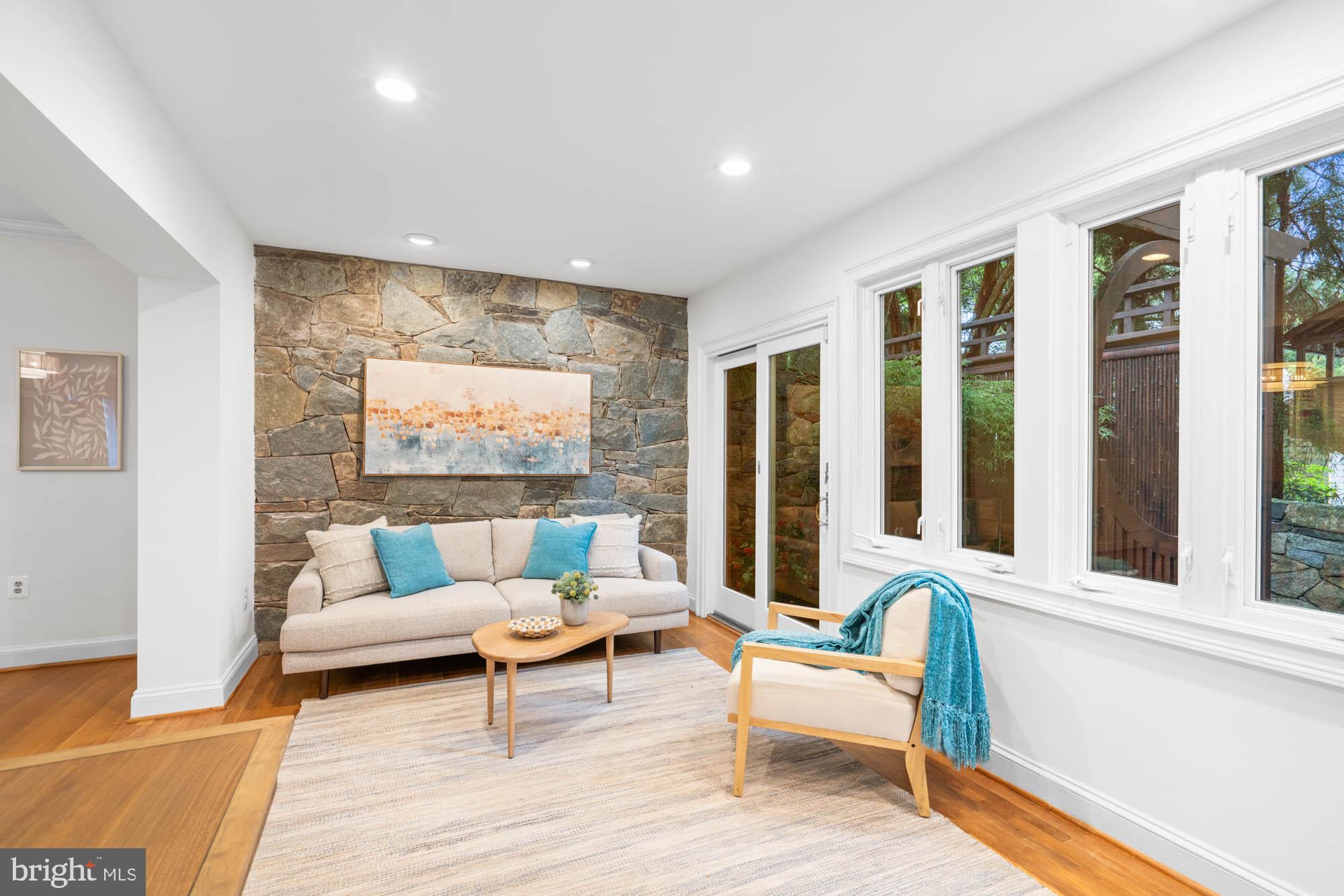 ROCK CREEK FOREST - Residential