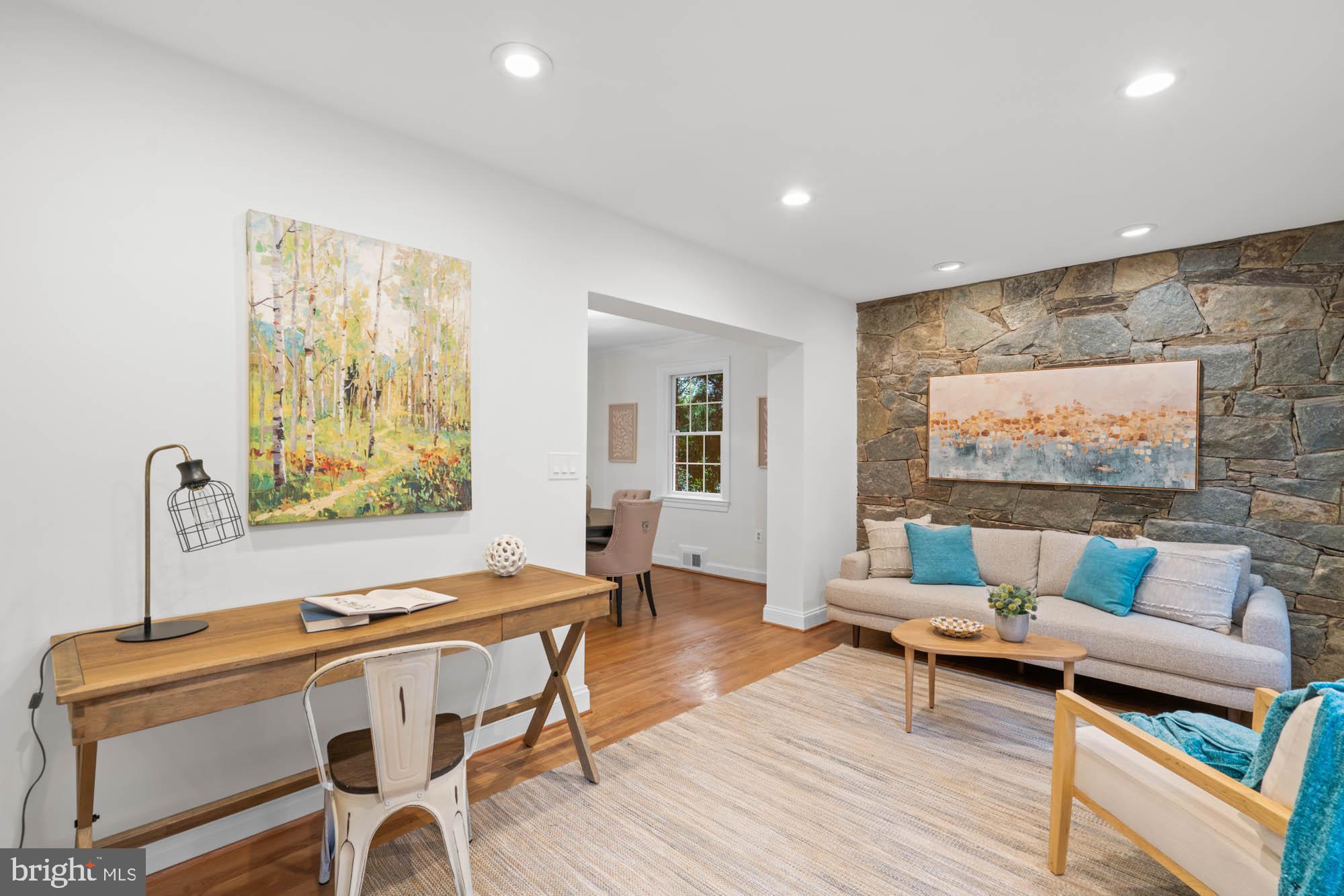 ROCK CREEK FOREST - Residential