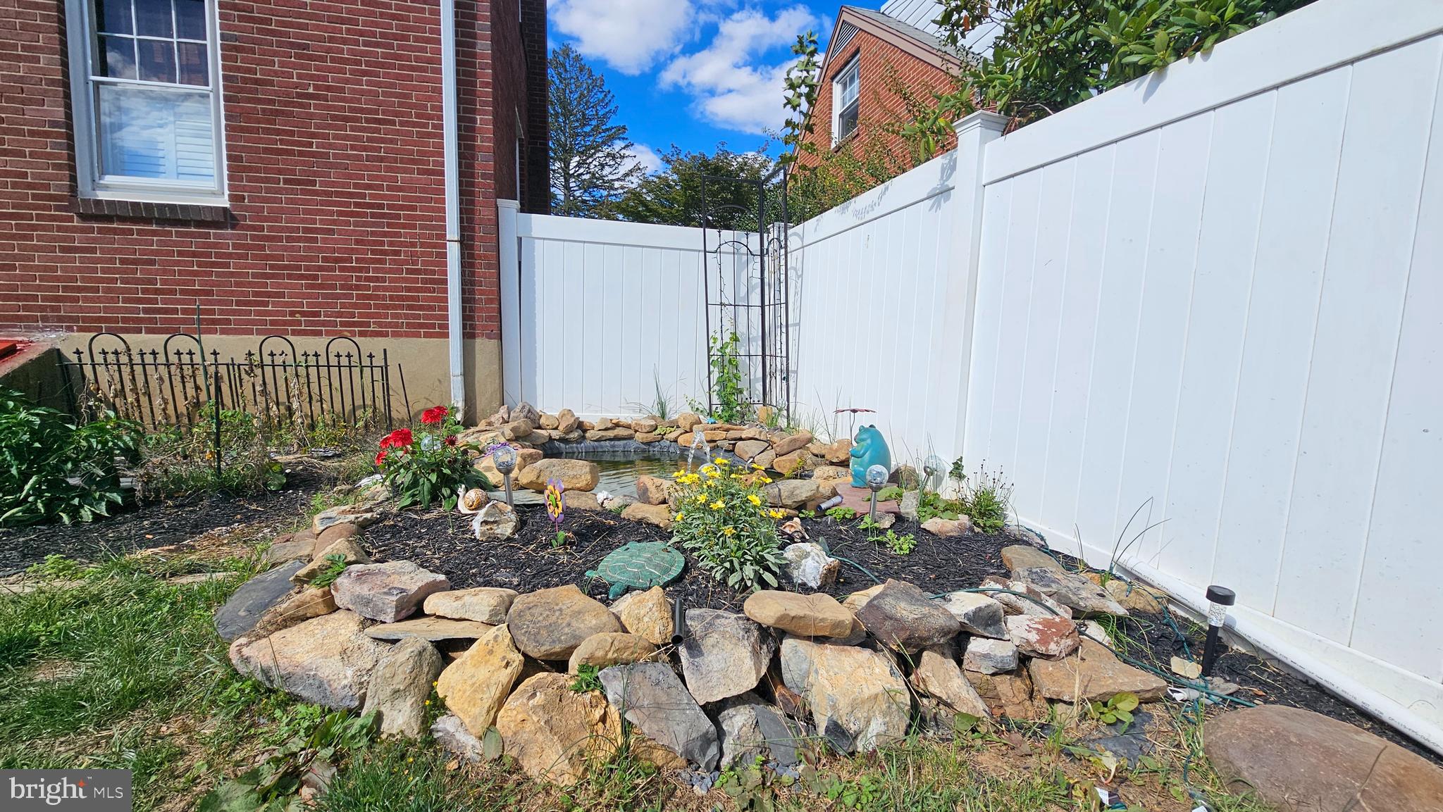 NONE  AVAILABLE - Residential