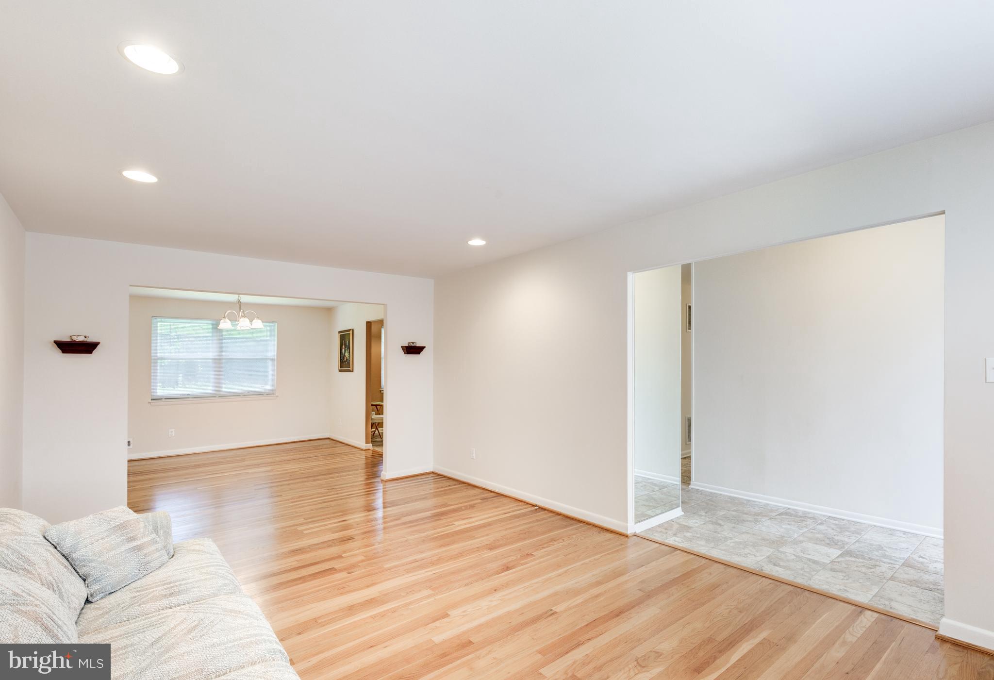 OLD COURT ESTATES - Residential