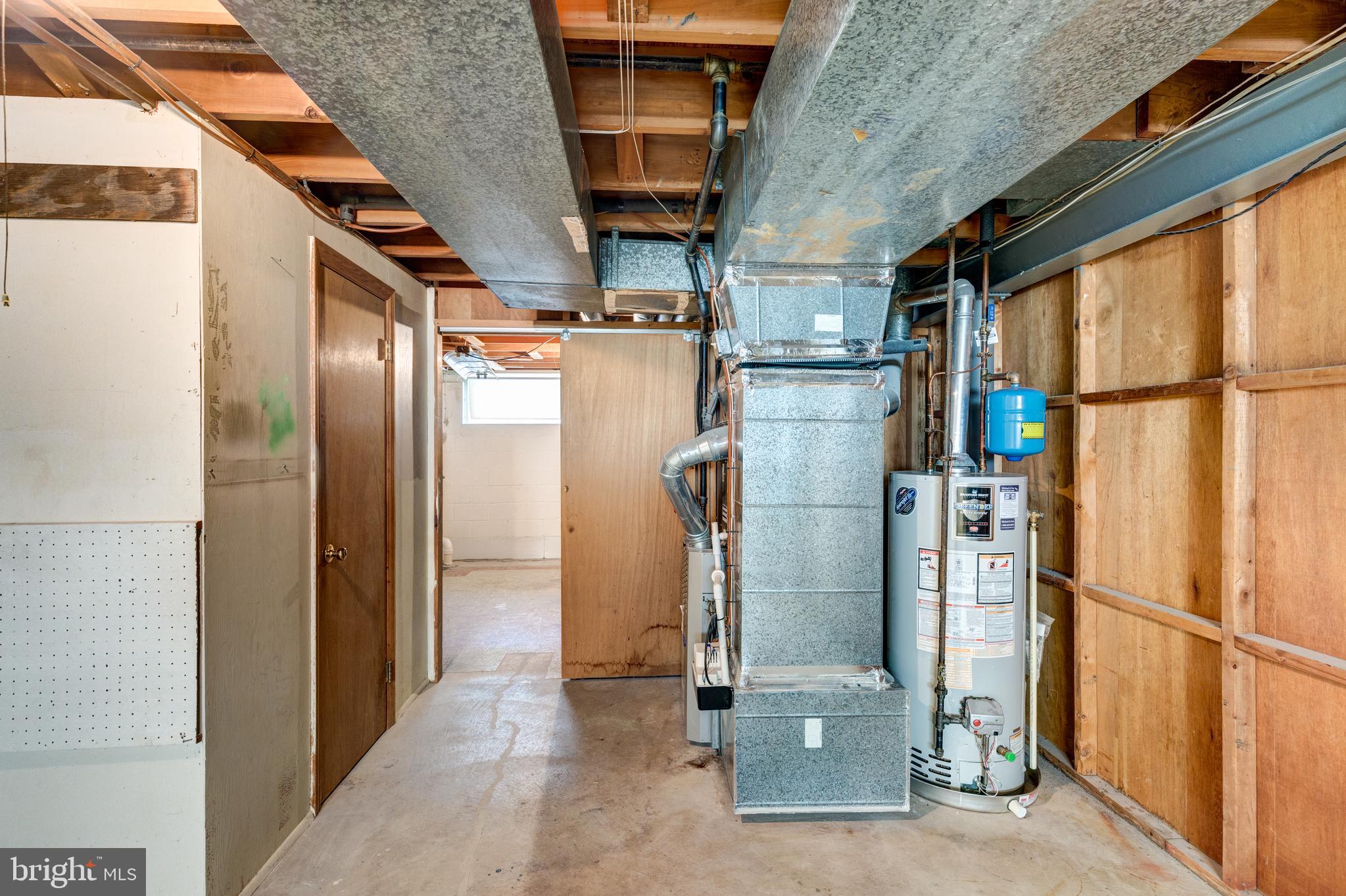 OLD COURT ESTATES - Residential