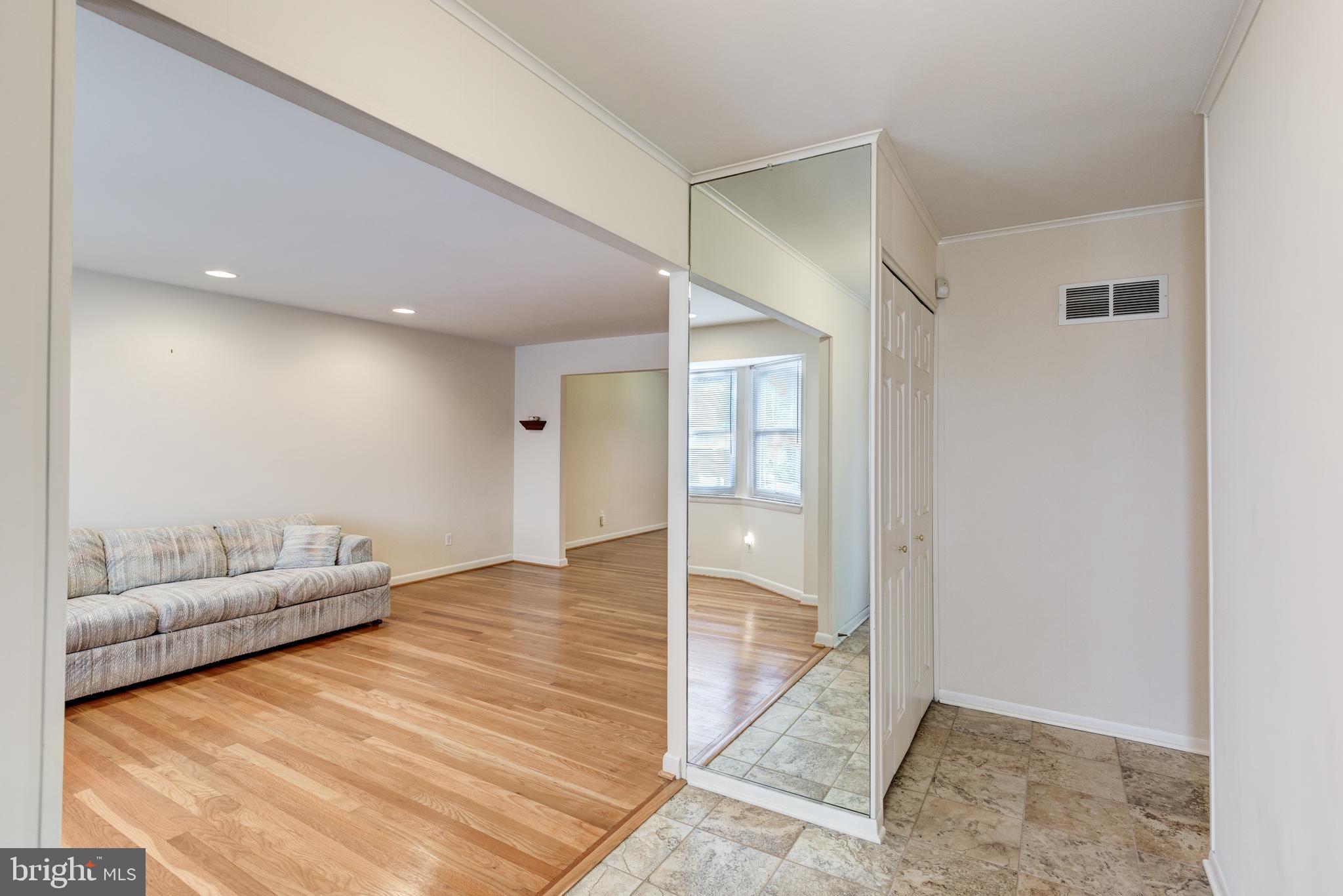 OLD COURT ESTATES - Residential